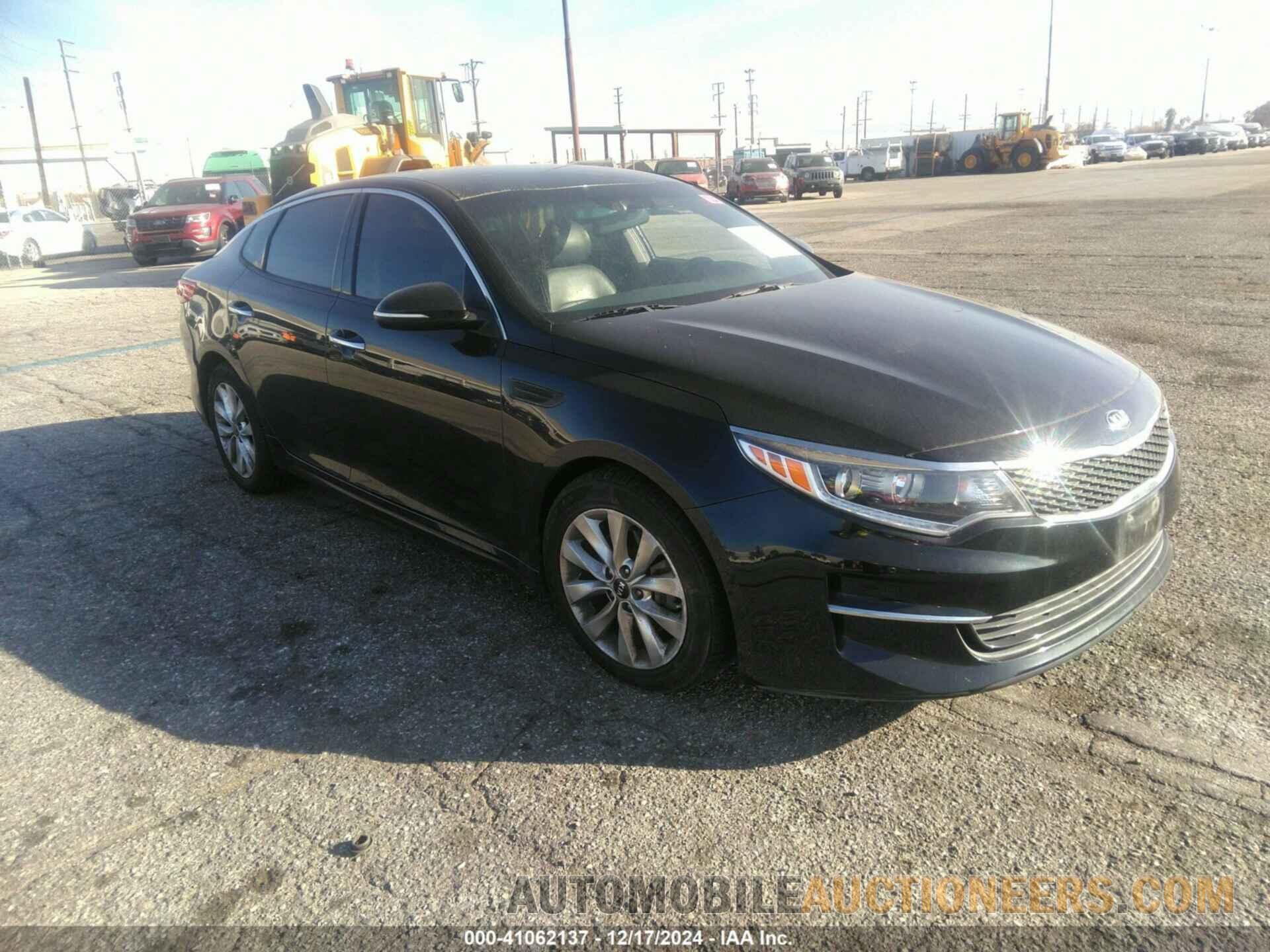 5XXGU4L37JG231817 KIA OPTIMA 2018