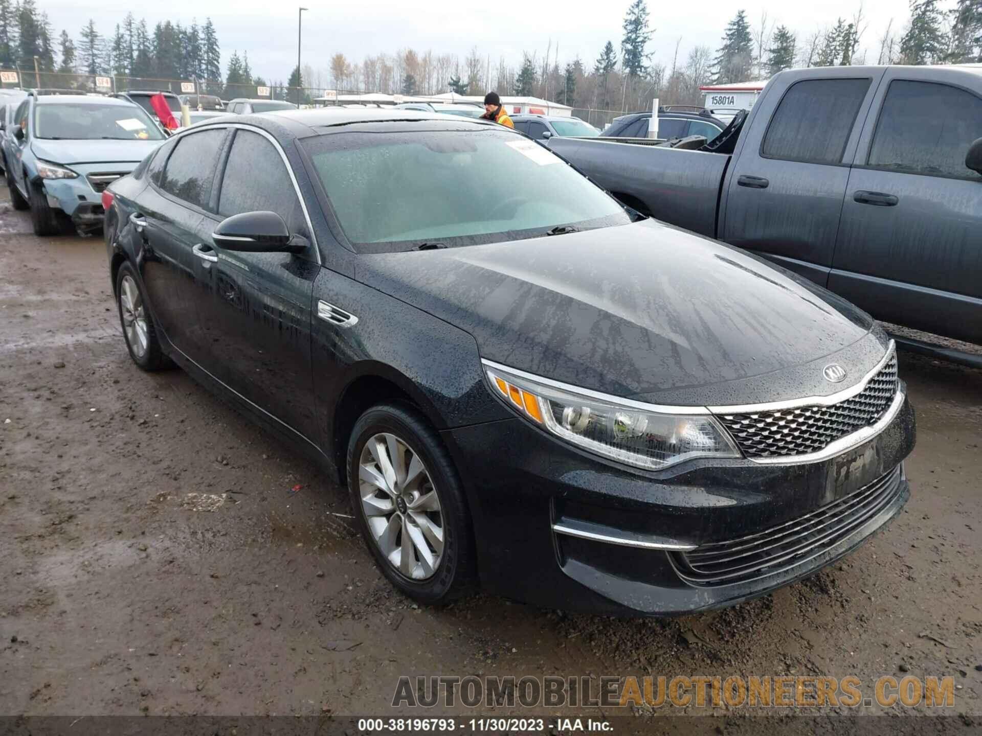 5XXGU4L37JG244597 KIA OPTIMA 2018