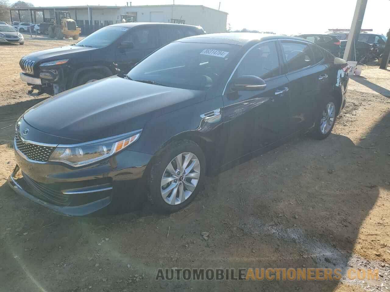 5XXGU4L38GG057135 KIA OPTIMA 2016