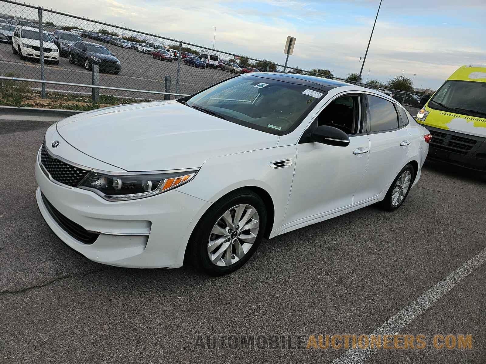 5XXGU4L38GG086781 Kia Optima 2016