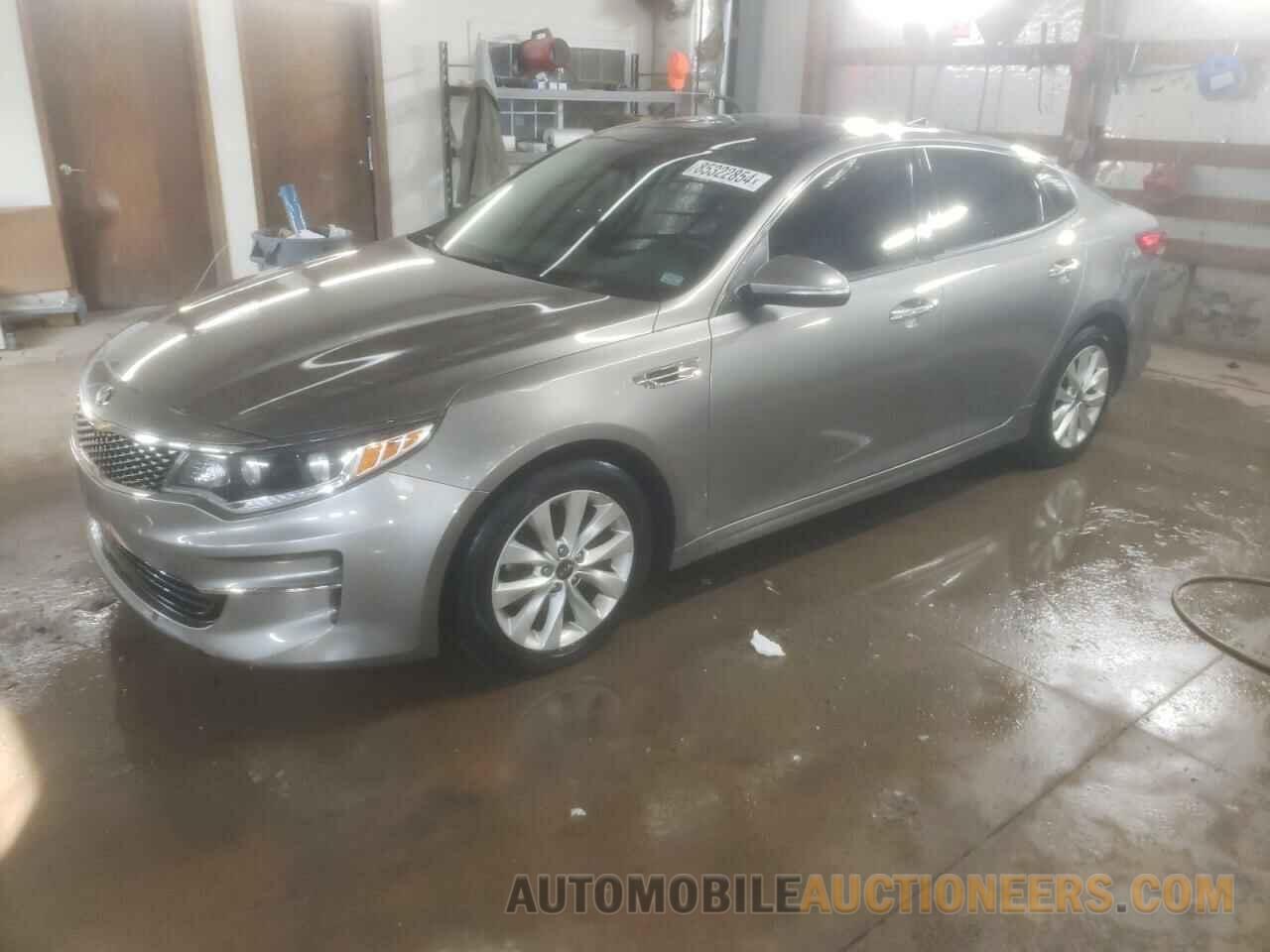 5XXGU4L38GG094993 KIA OPTIMA 2016