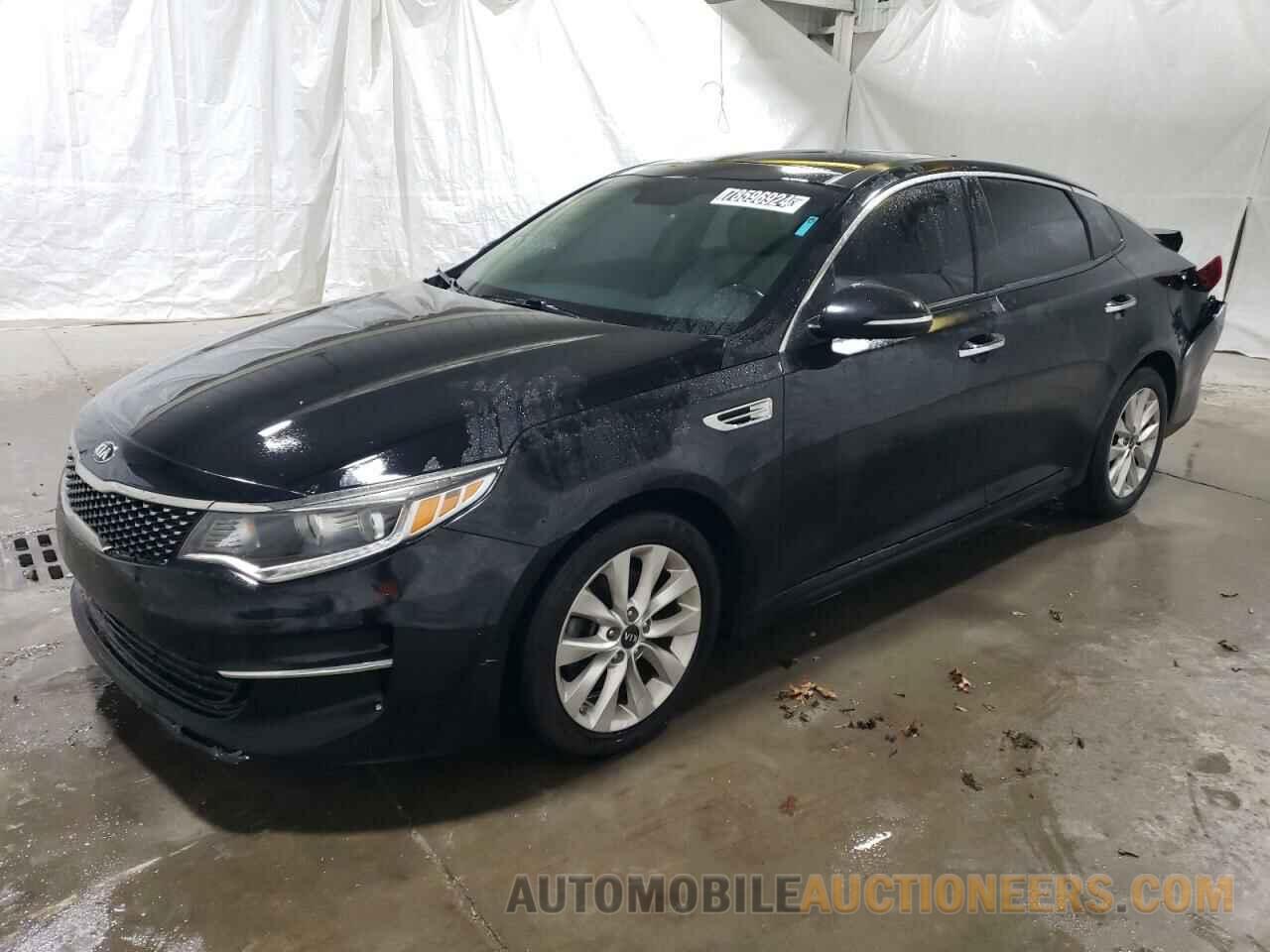 5XXGU4L38JG195555 KIA OPTIMA 2018