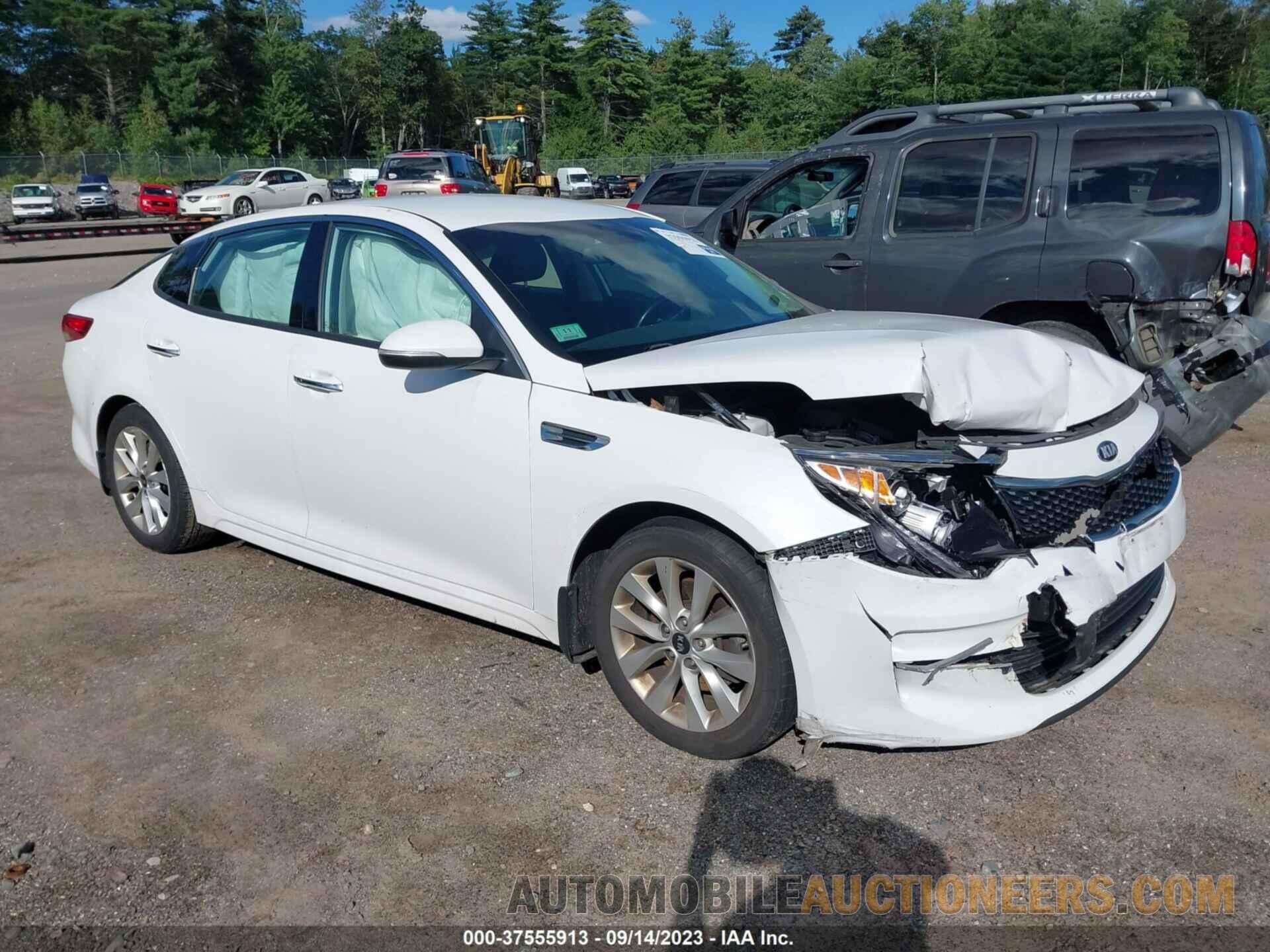 5XXGU4L38JG208661 KIA OPTIMA 2018