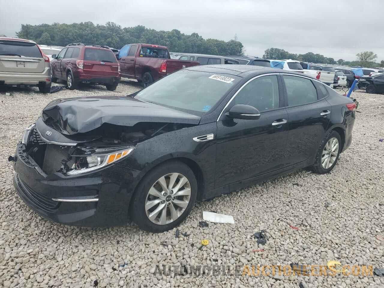 5XXGU4L38JG216257 KIA OPTIMA 2018