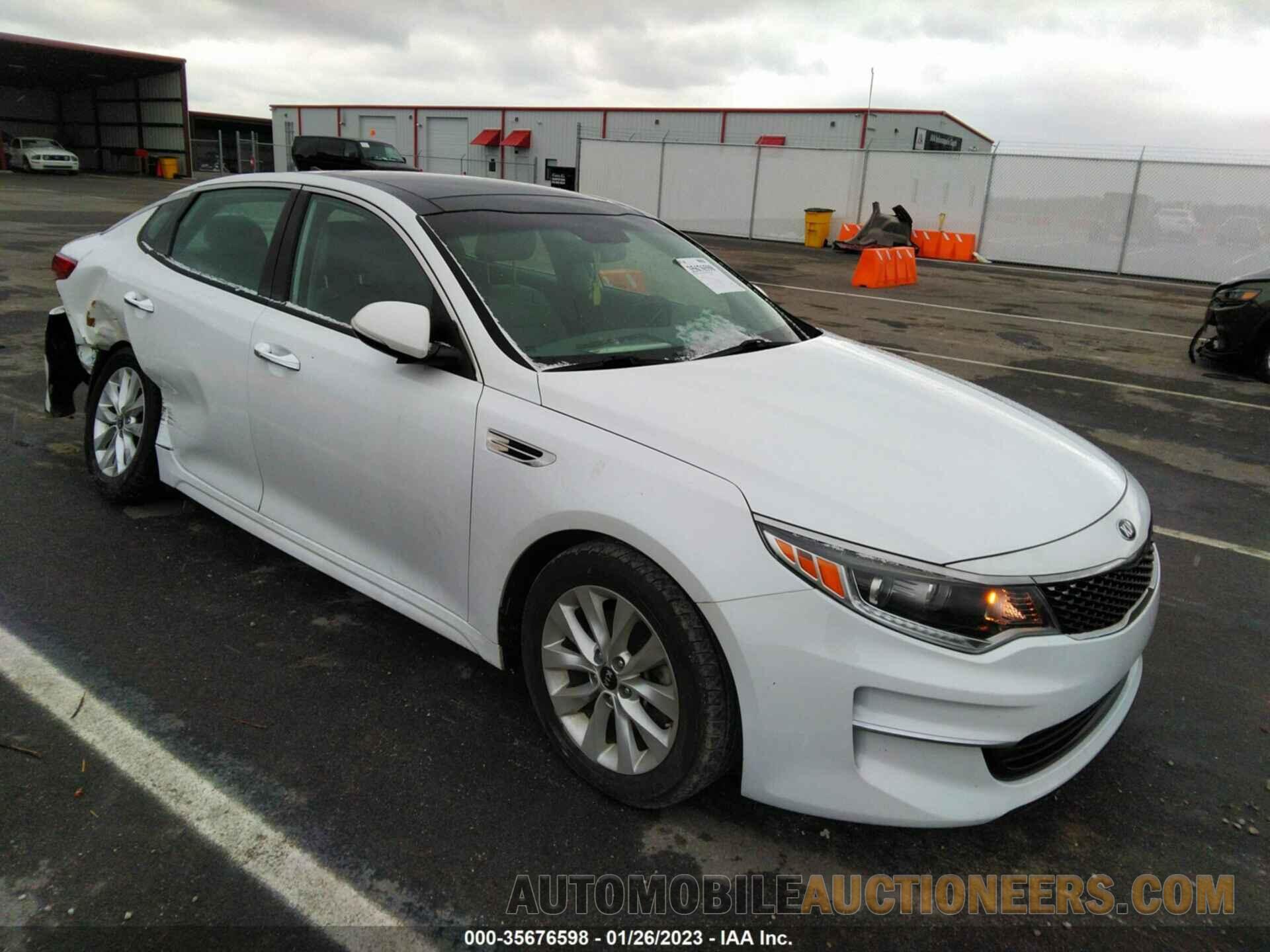 5XXGU4L38JG231888 KIA OPTIMA 2018