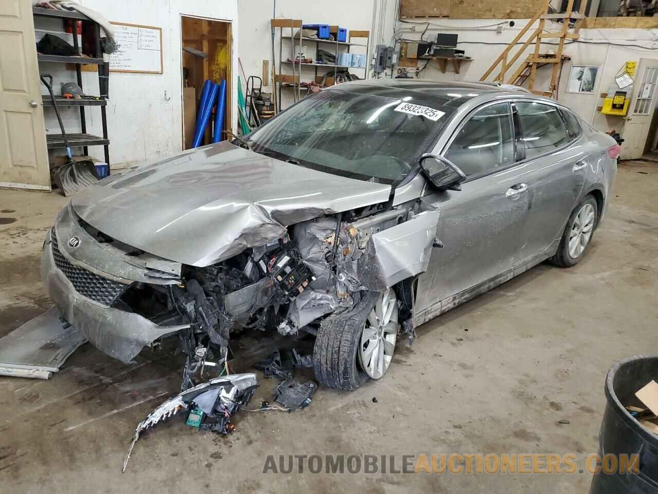 5XXGU4L38JG233432 KIA OPTIMA 2018