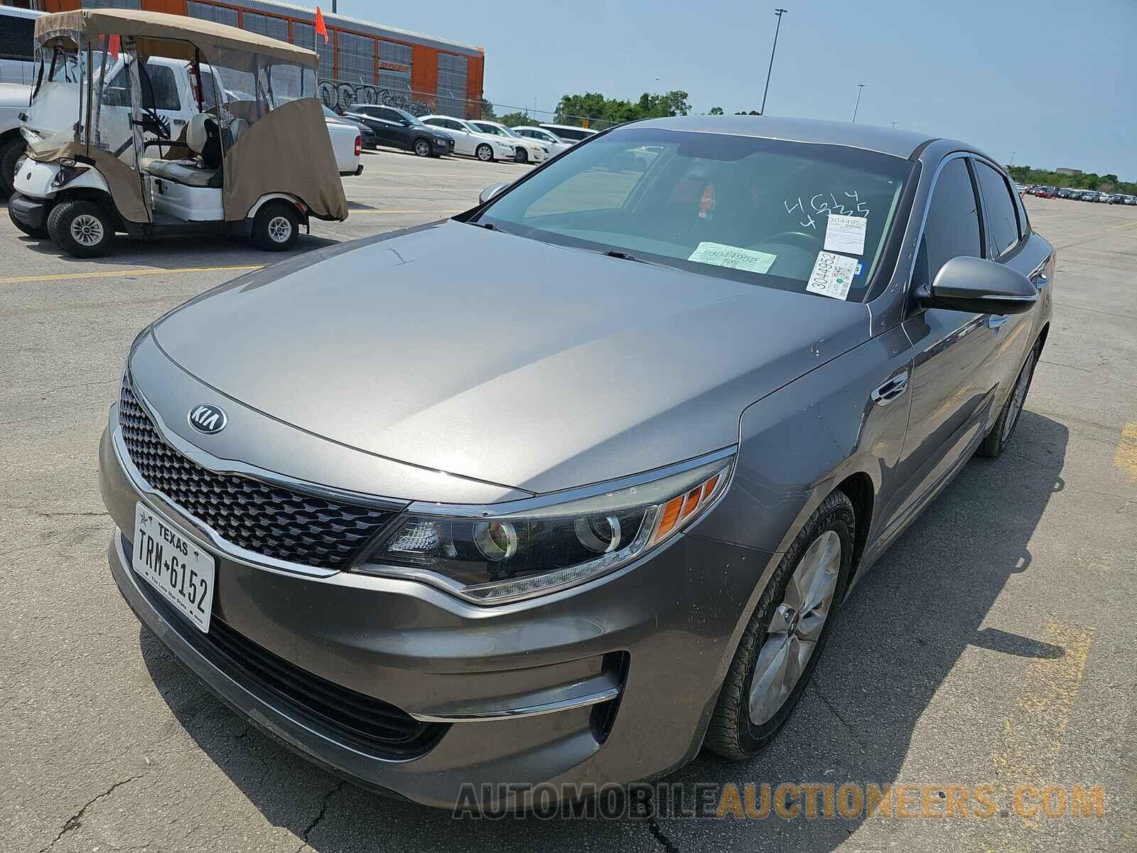 5XXGU4L39HG144835 Kia Optima 2017