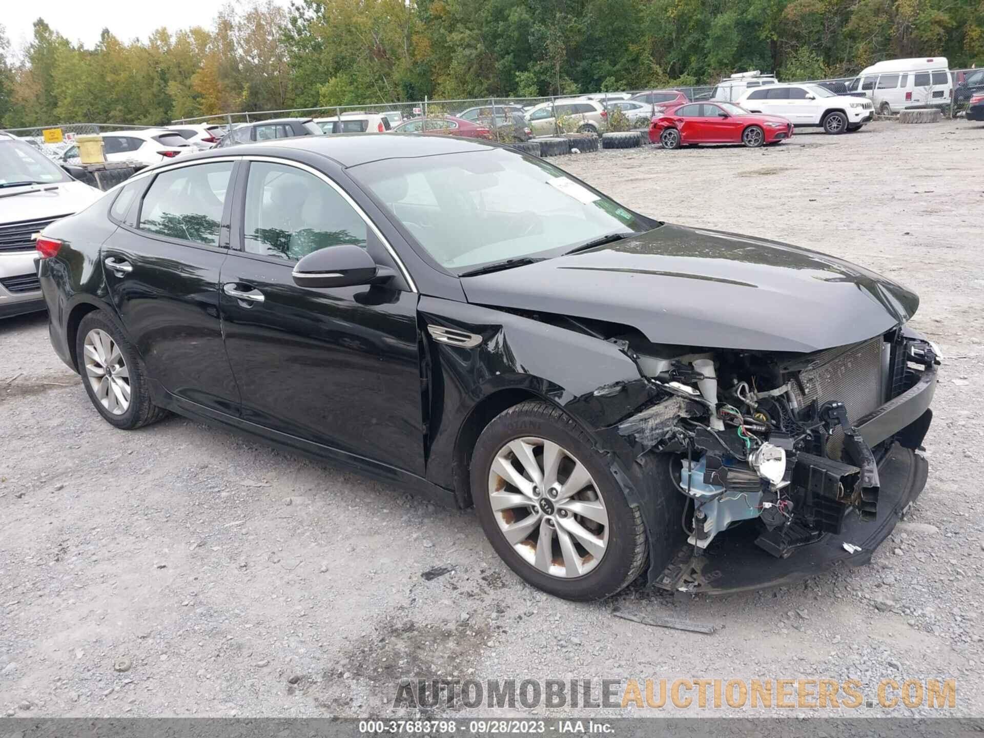 5XXGU4L39JG245671 KIA OPTIMA 2018