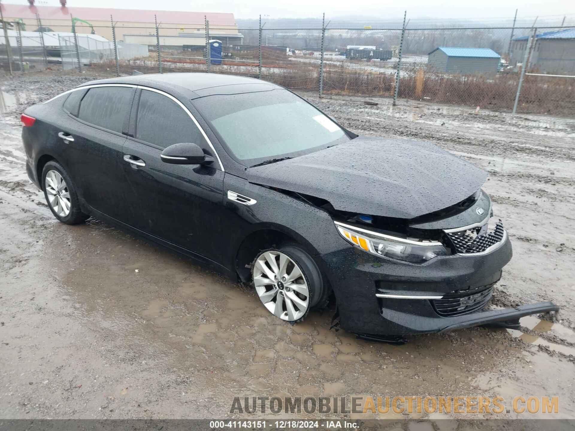 5XXGU4L39JG252975 KIA OPTIMA 2018