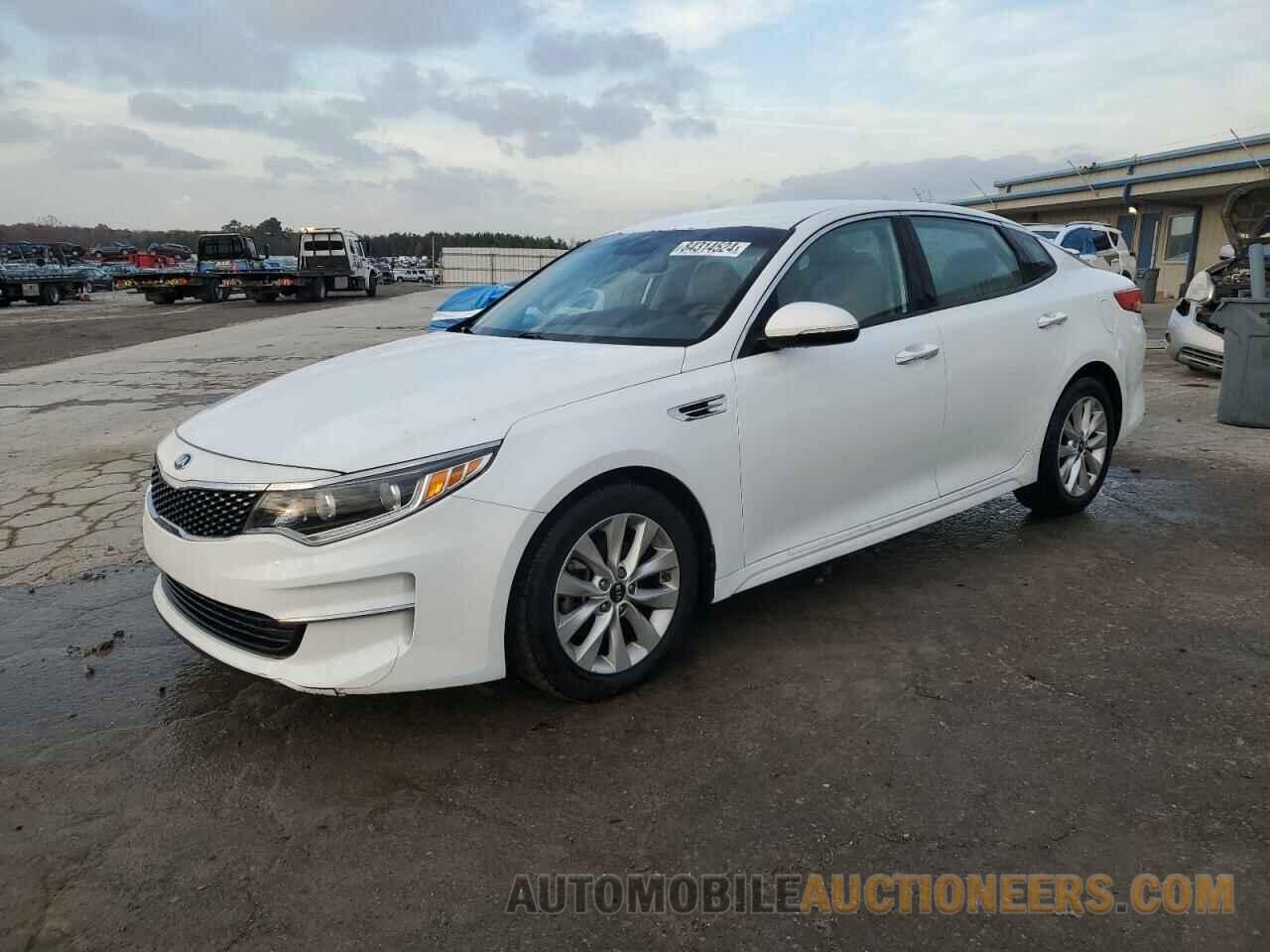 5XXGU4L3XGG071067 KIA OPTIMA 2016