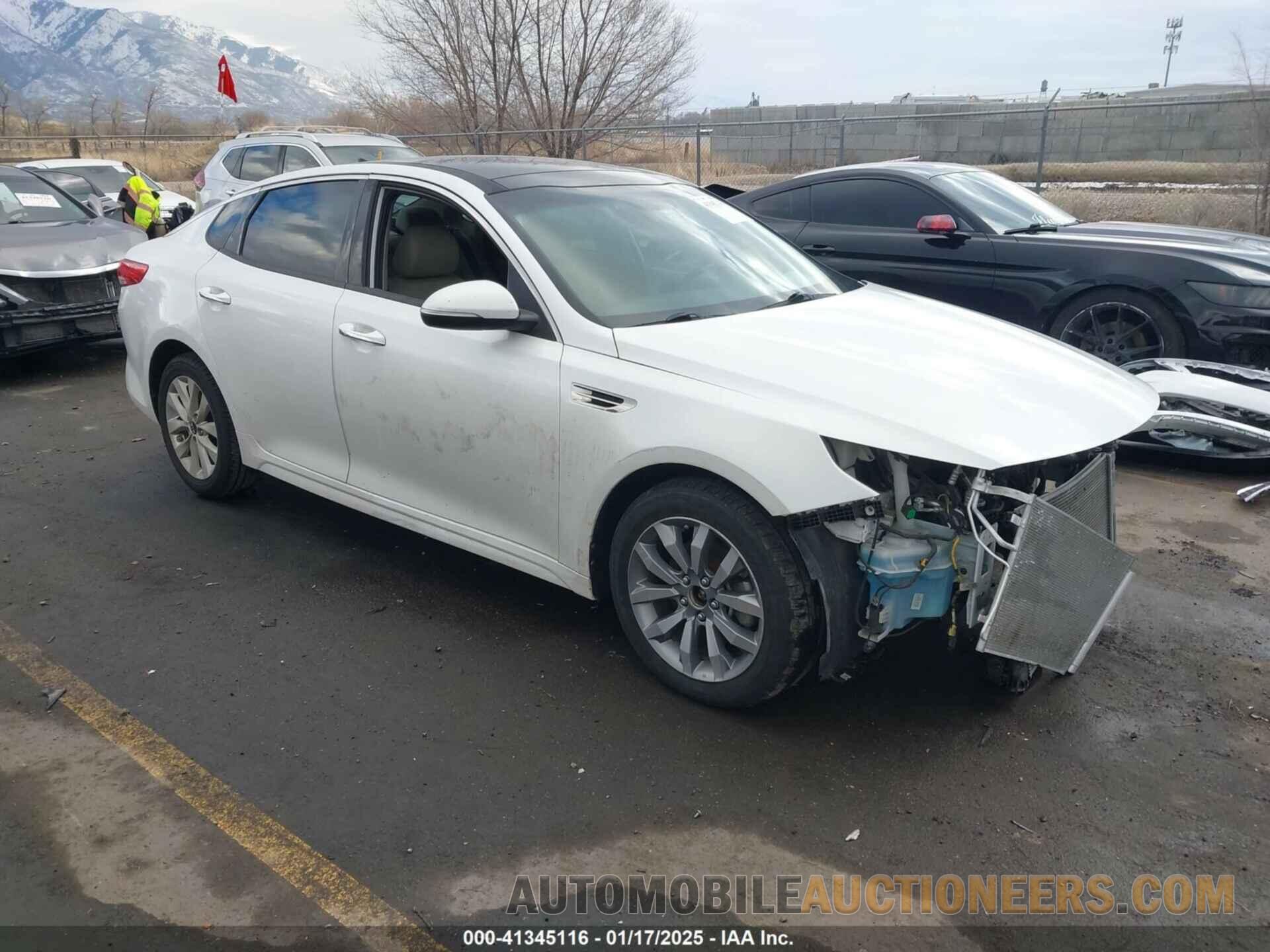 5XXGU4L3XHG150532 KIA OPTIMA 2017