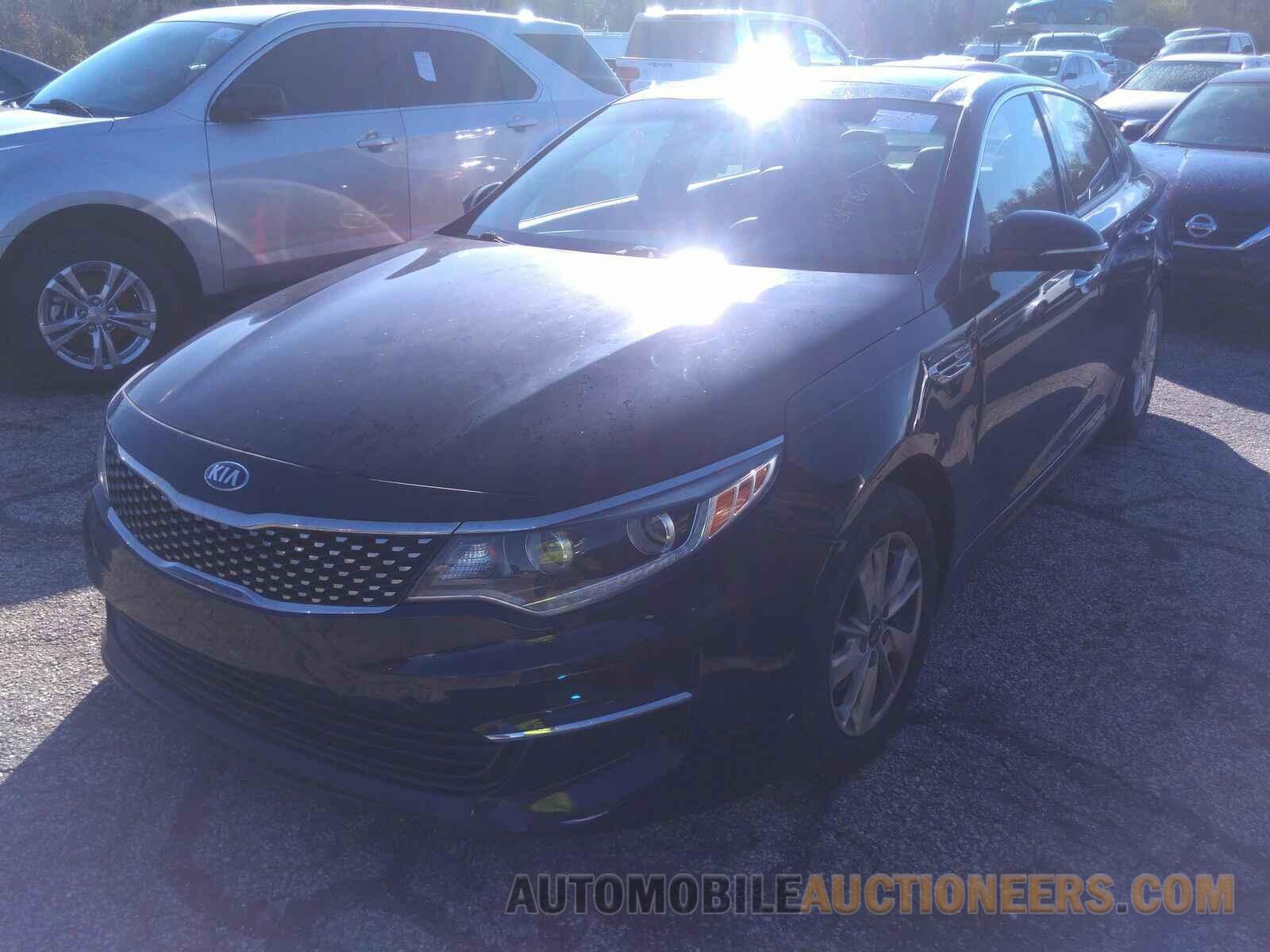 5XXGU4L3XHG151986 Kia Optima 2017