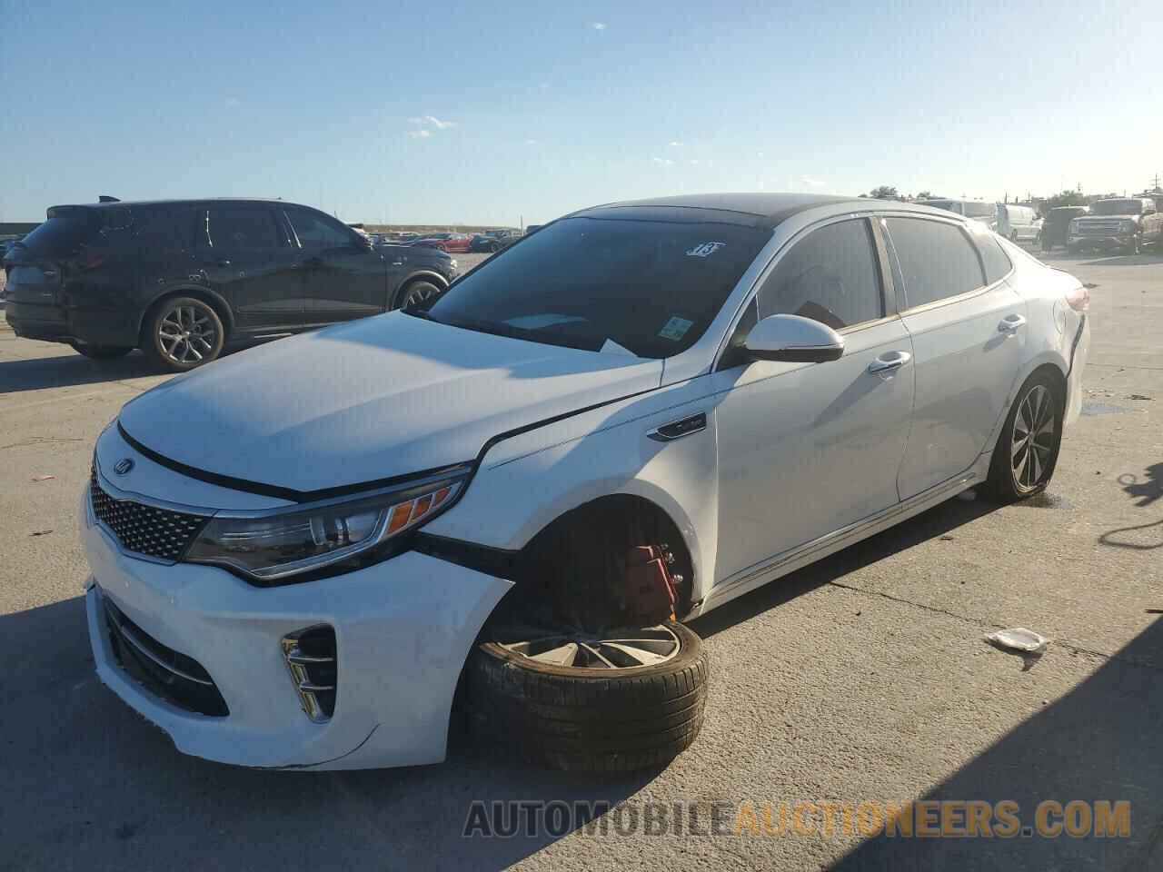 5XXGV4L26GG049877 KIA OPTIMA 2016