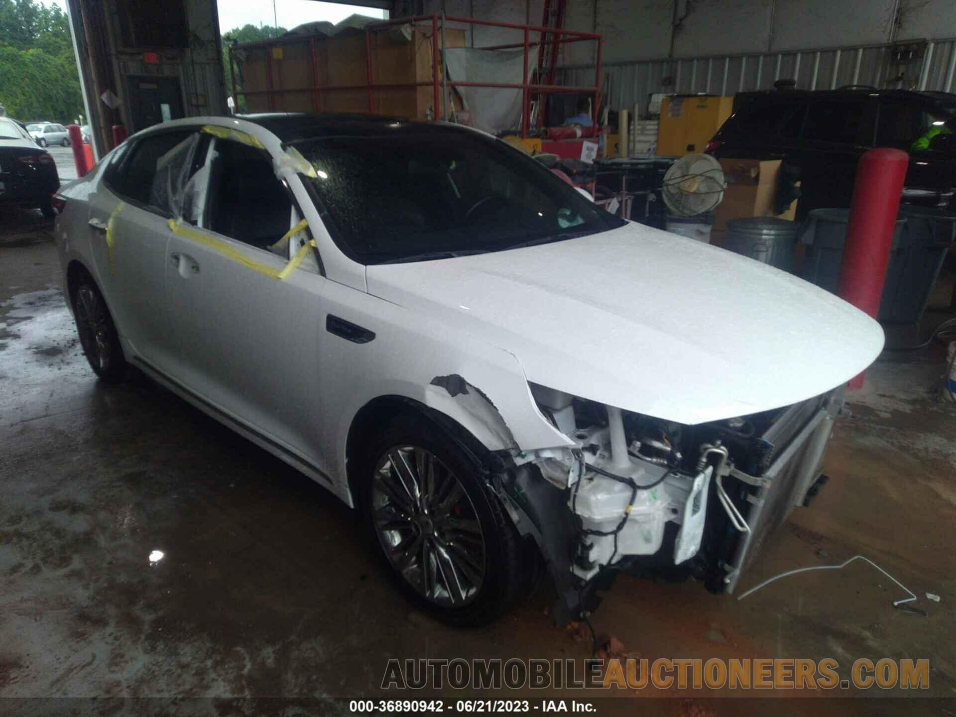 5XXGV4L26JG195445 KIA OPTIMA 2018