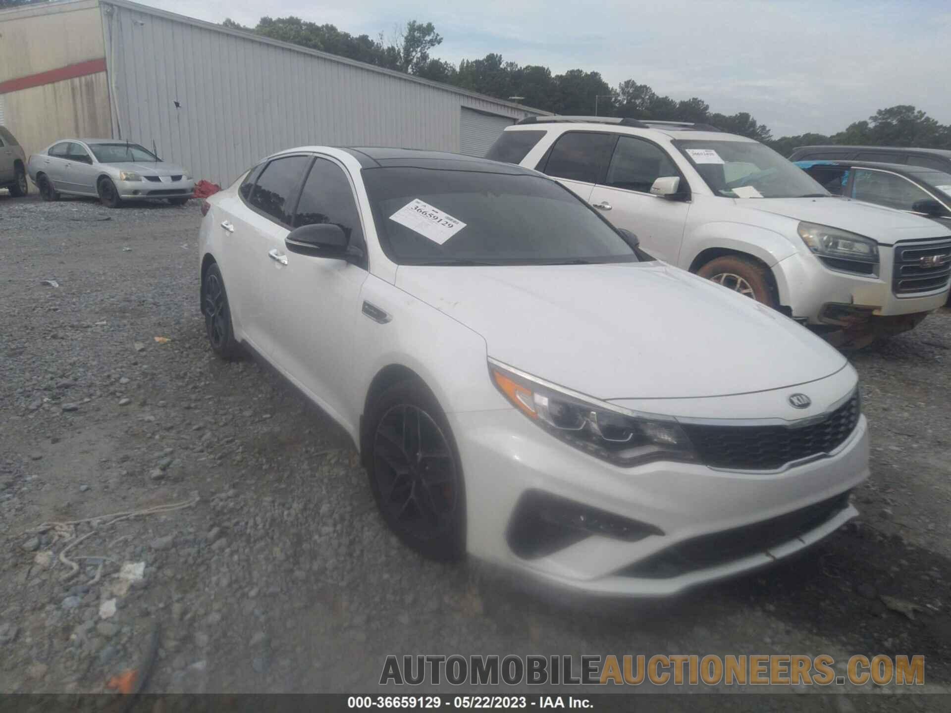 5XXGW4L22LG408813 KIA OPTIMA 2020