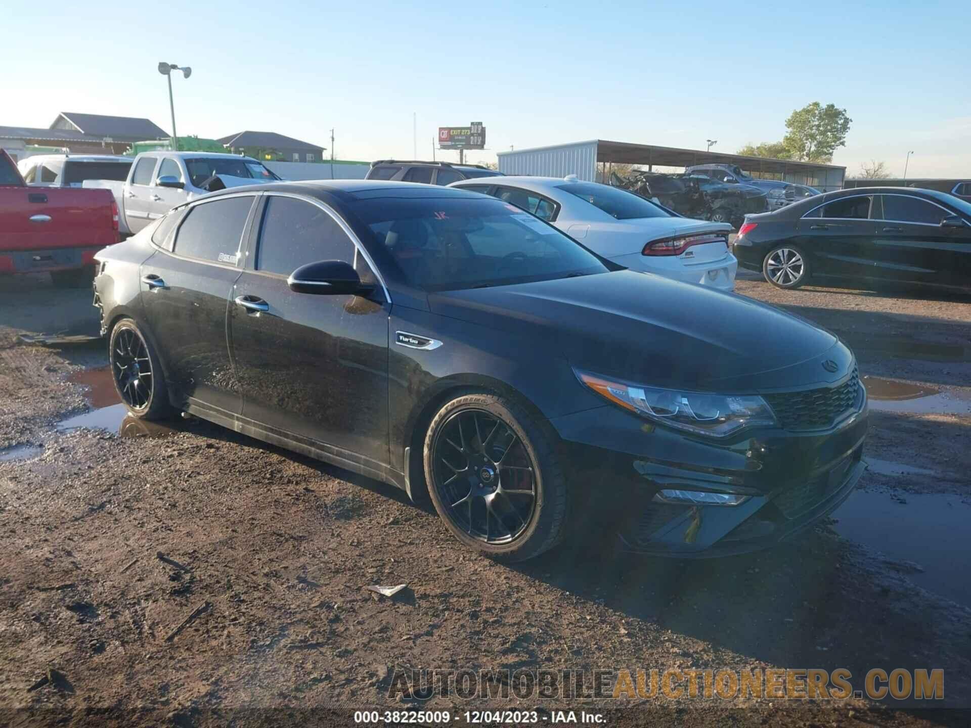 5XXGW4L22LG448955 KIA OPTIMA 2020