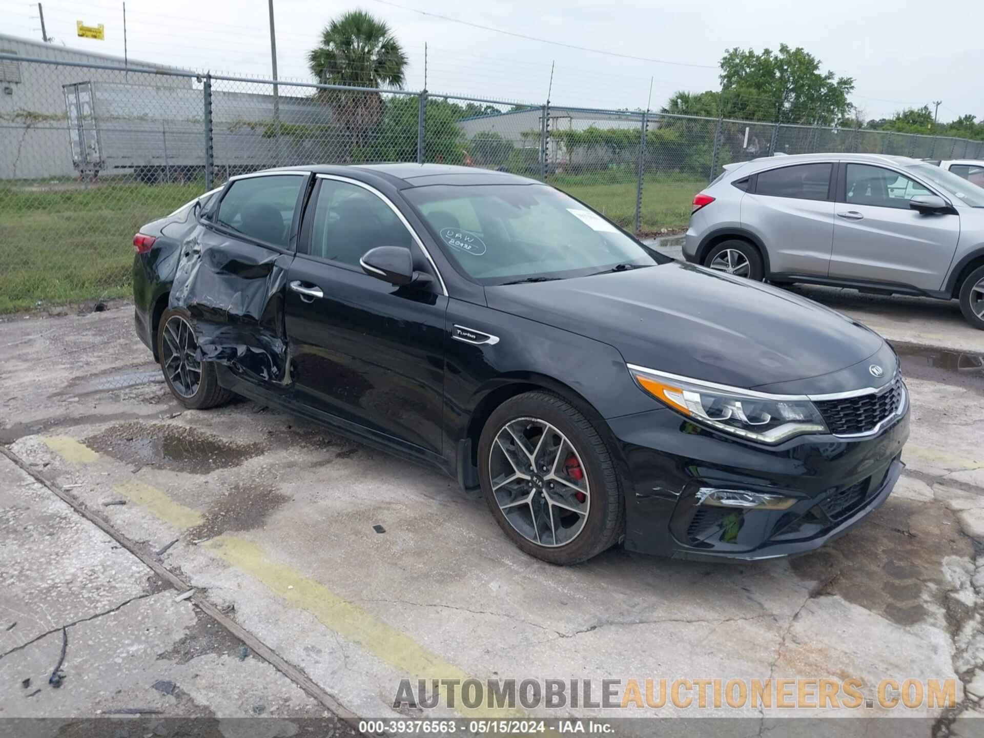 5XXGW4L27LG378174 KIA OPTIMA 2020