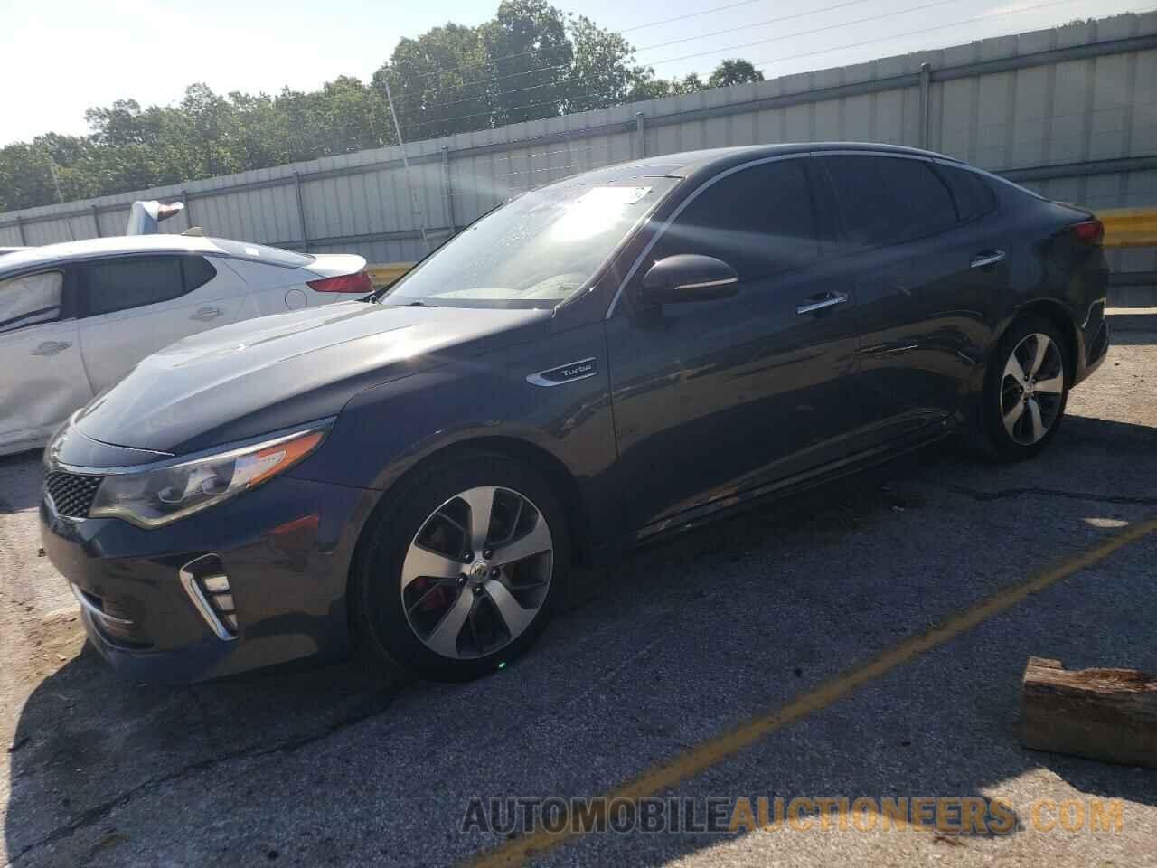 5XXGW4L29JG191533 KIA OPTIMA 2018