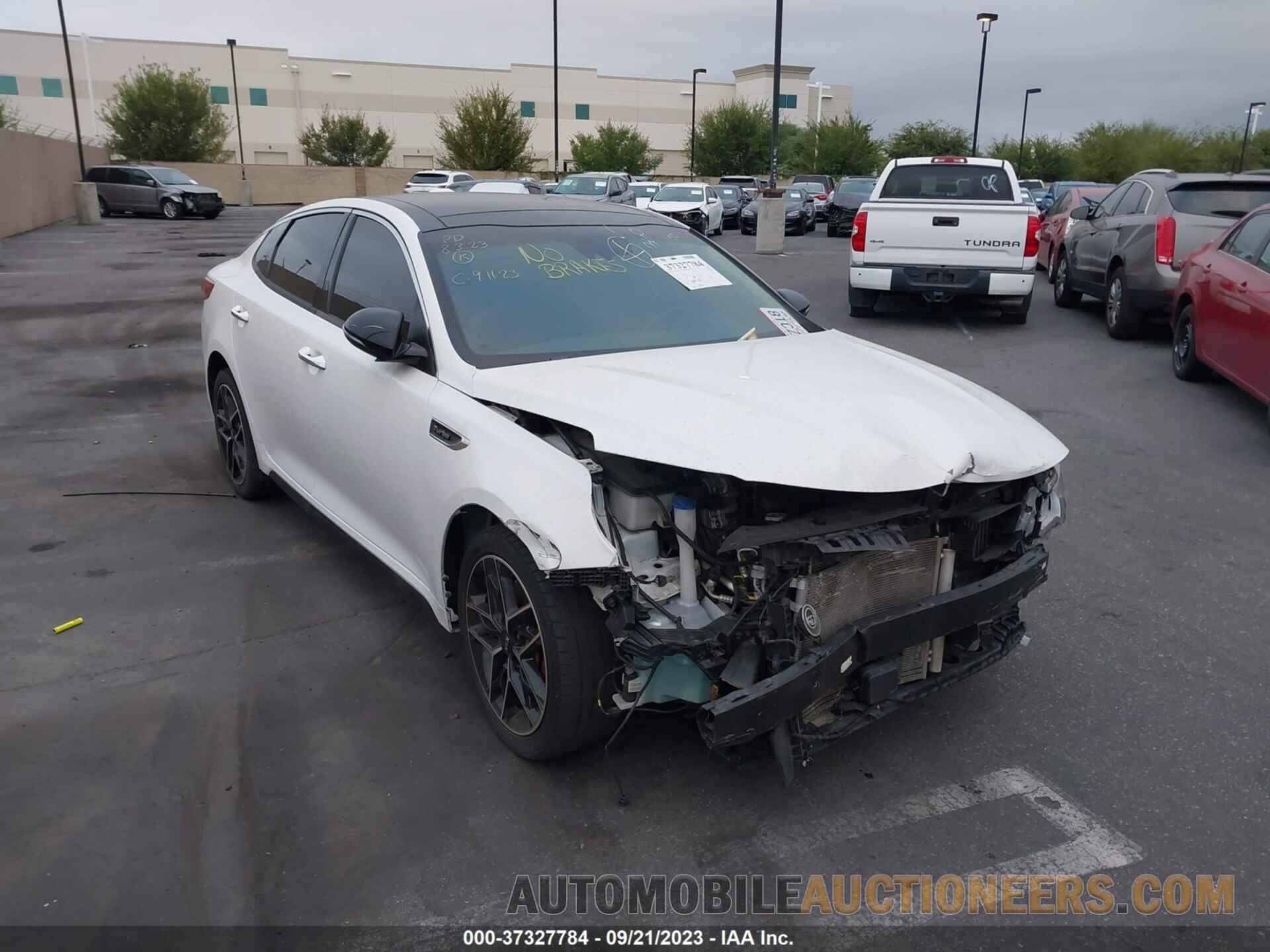 5XXGW4L2XKG317688 KIA OPTIMA 2019