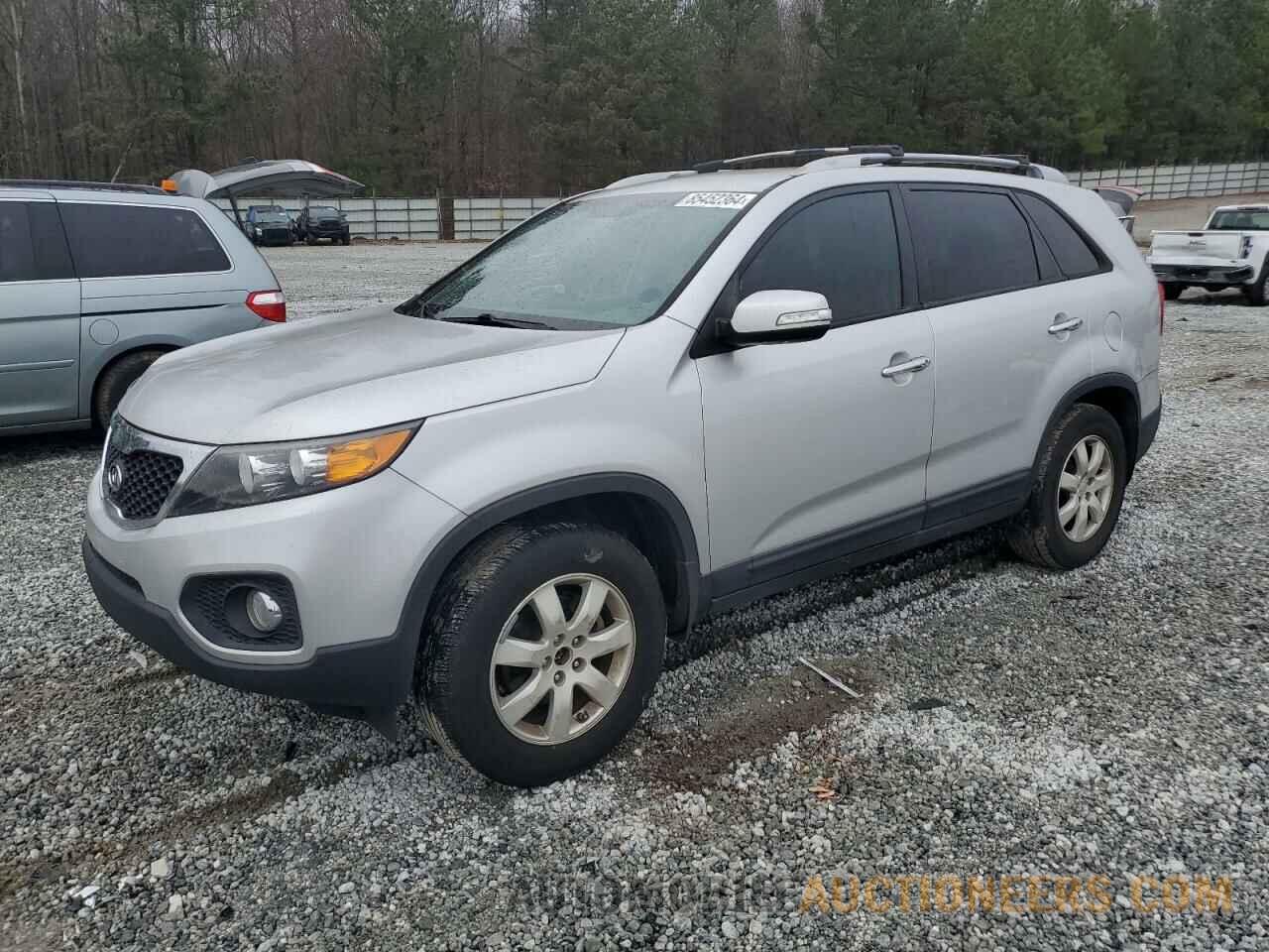 5XYKT3A10BG164872 KIA SORENTO 2011