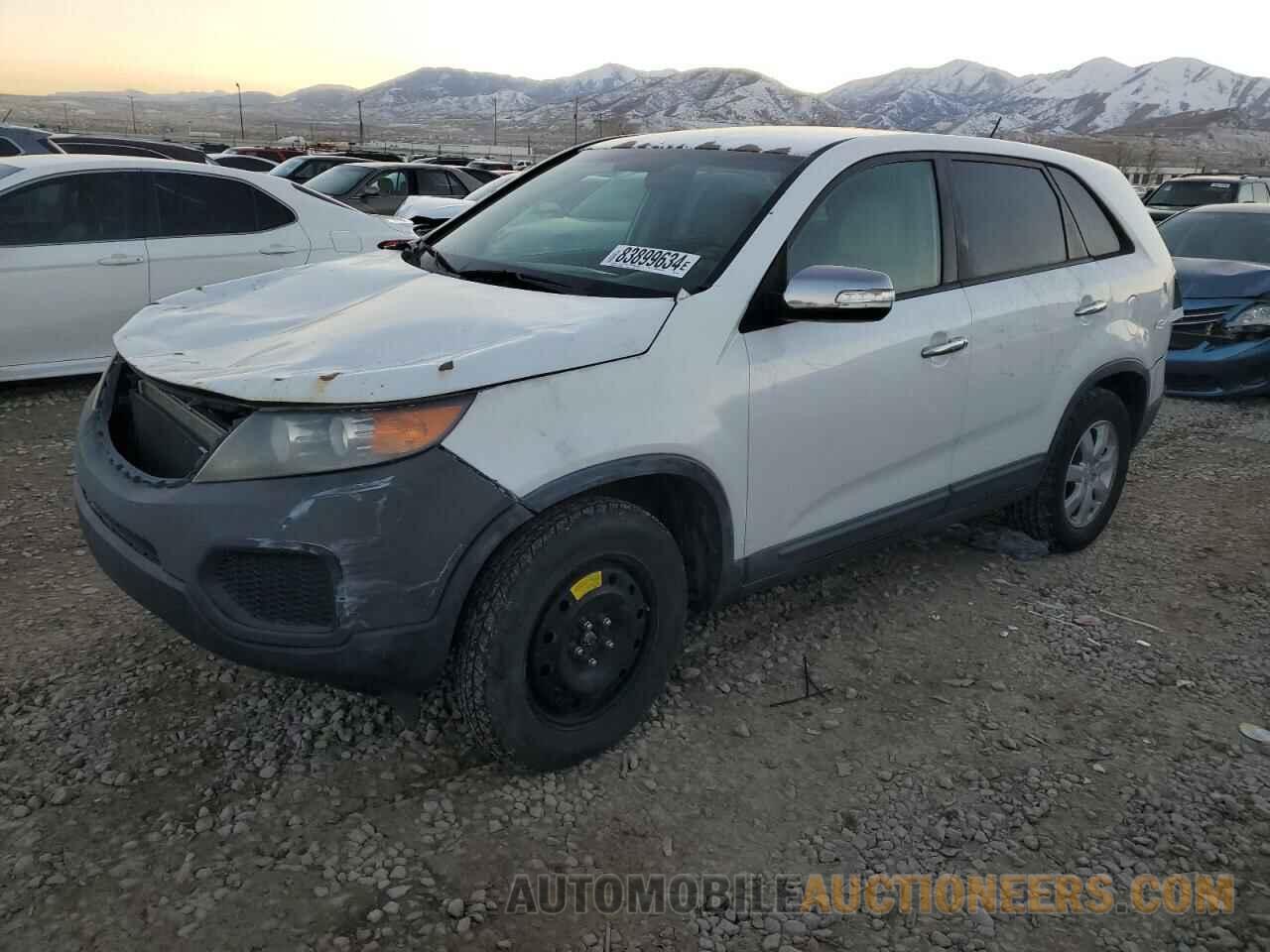 5XYKT3A11BG034843 KIA SORENTO 2011