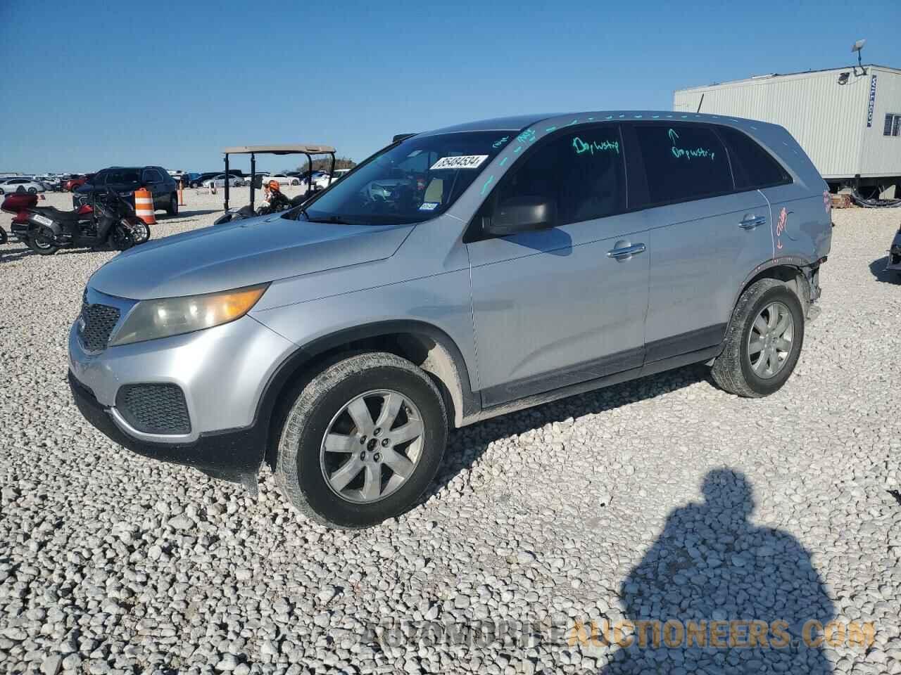 5XYKT3A11BG142301 KIA SORENTO 2011