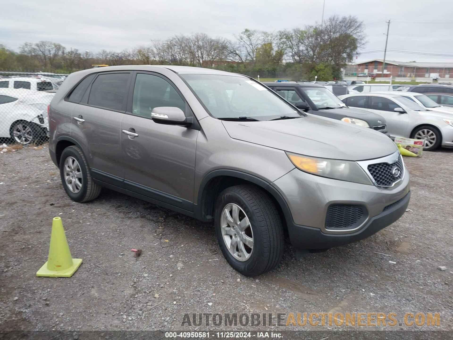 5XYKT3A11CG210999 KIA SORENTO 2012