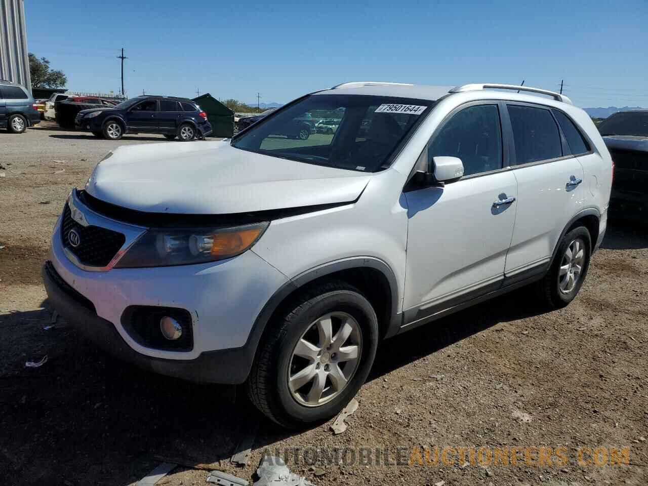 5XYKT3A13BG001147 KIA SORENTO 2011