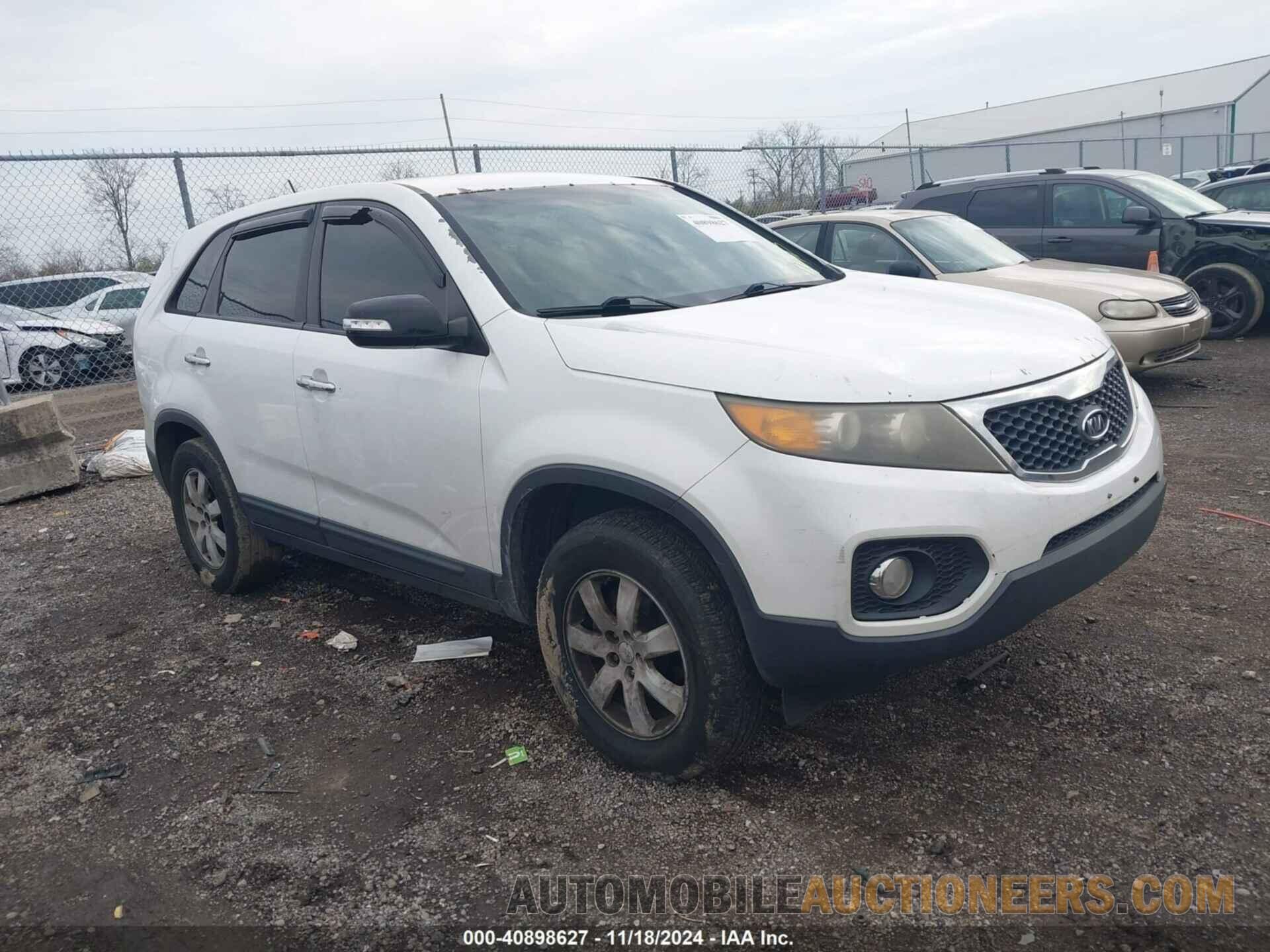 5XYKT3A13BG016277 KIA SORENTO 2011