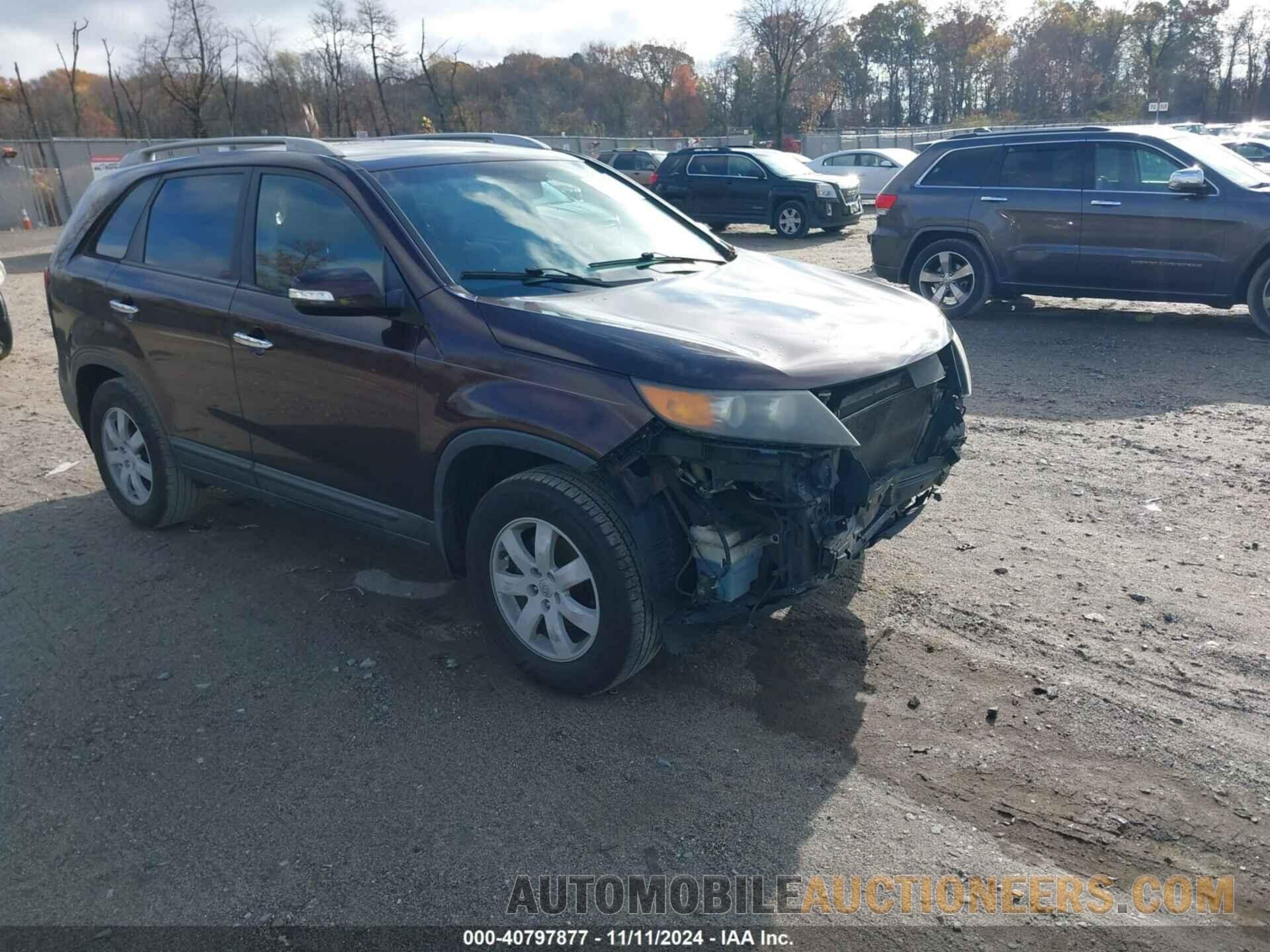 5XYKT3A13BG071845 KIA SORENTO 2011