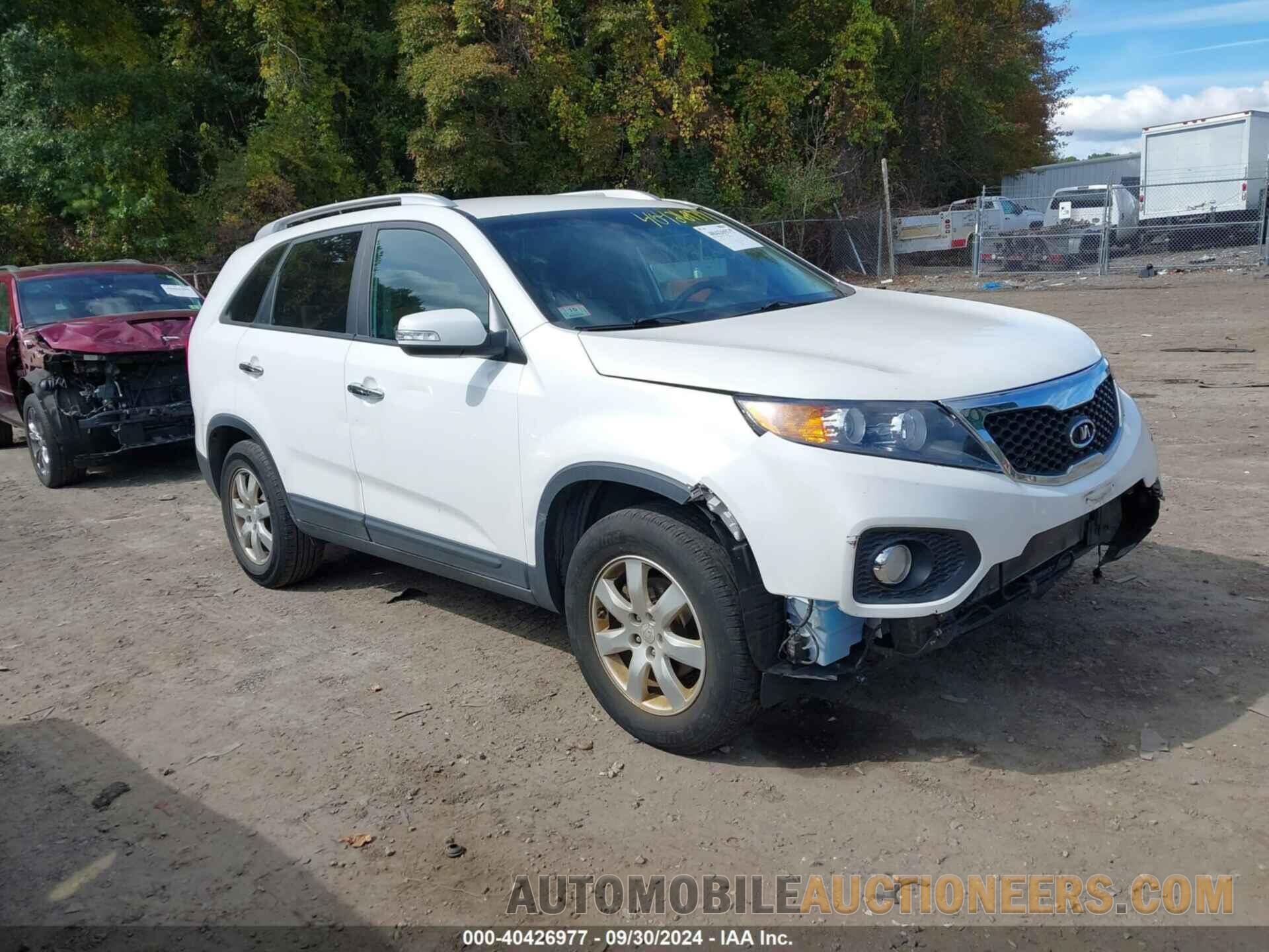 5XYKT3A14BG031953 KIA SORENTO 2011