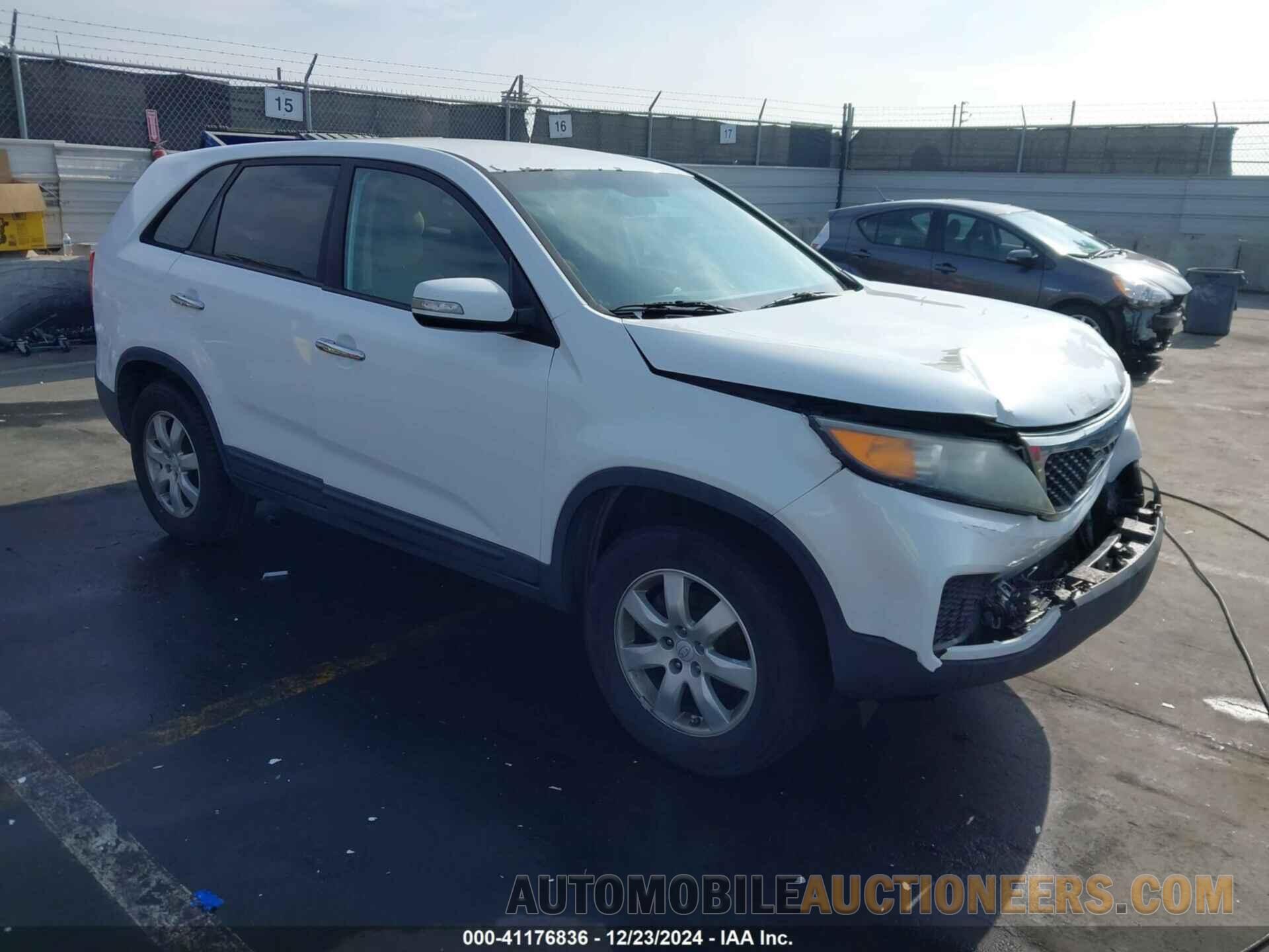 5XYKT3A14BG035355 KIA SORENTO 2011