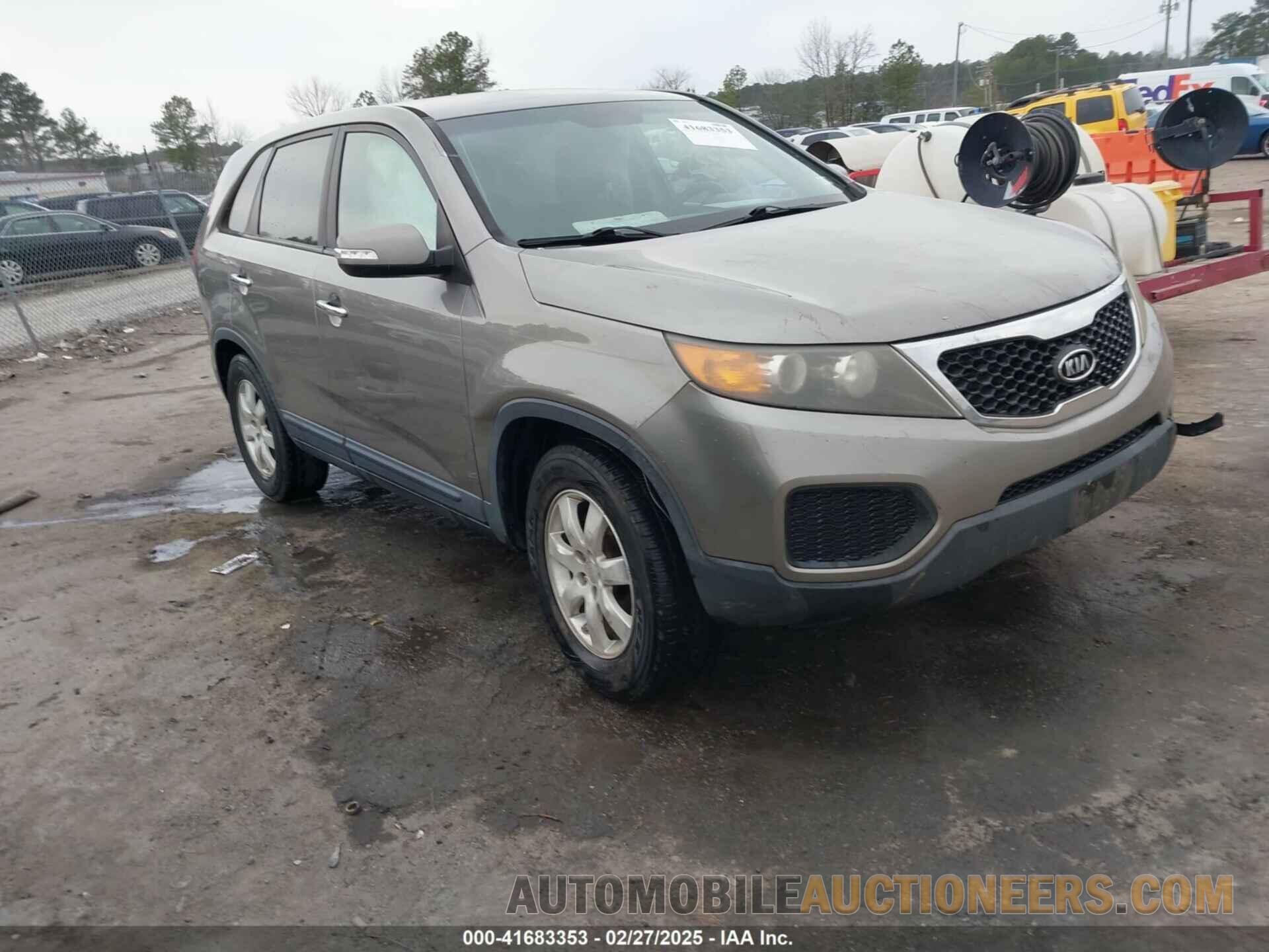 5XYKT3A14BG115237 KIA SORENTO 2011