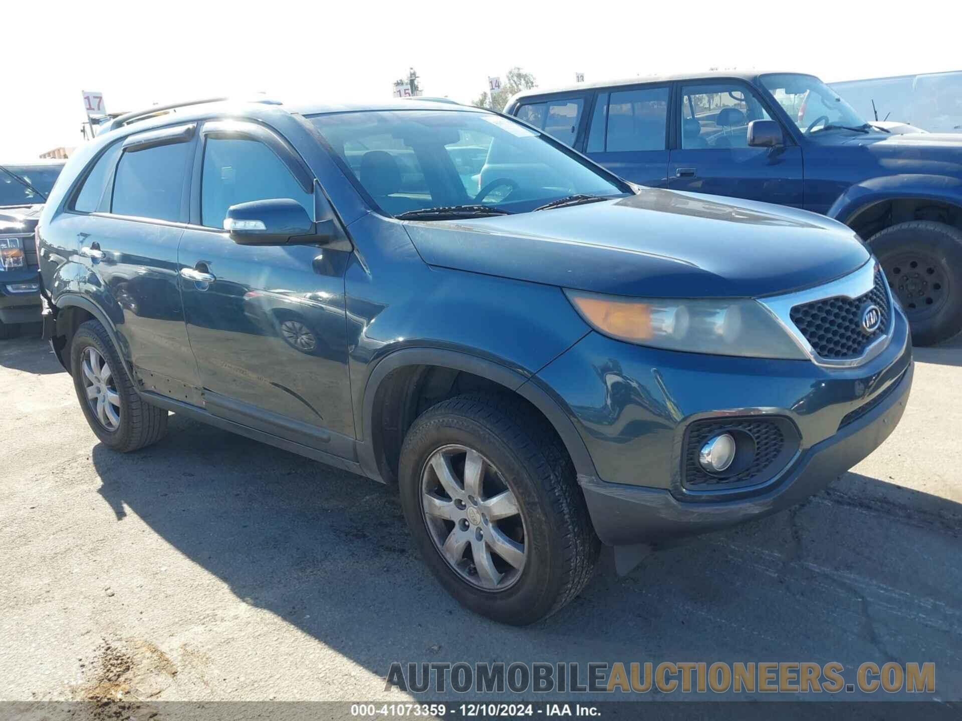 5XYKT3A15BG001764 KIA SORENTO 2011