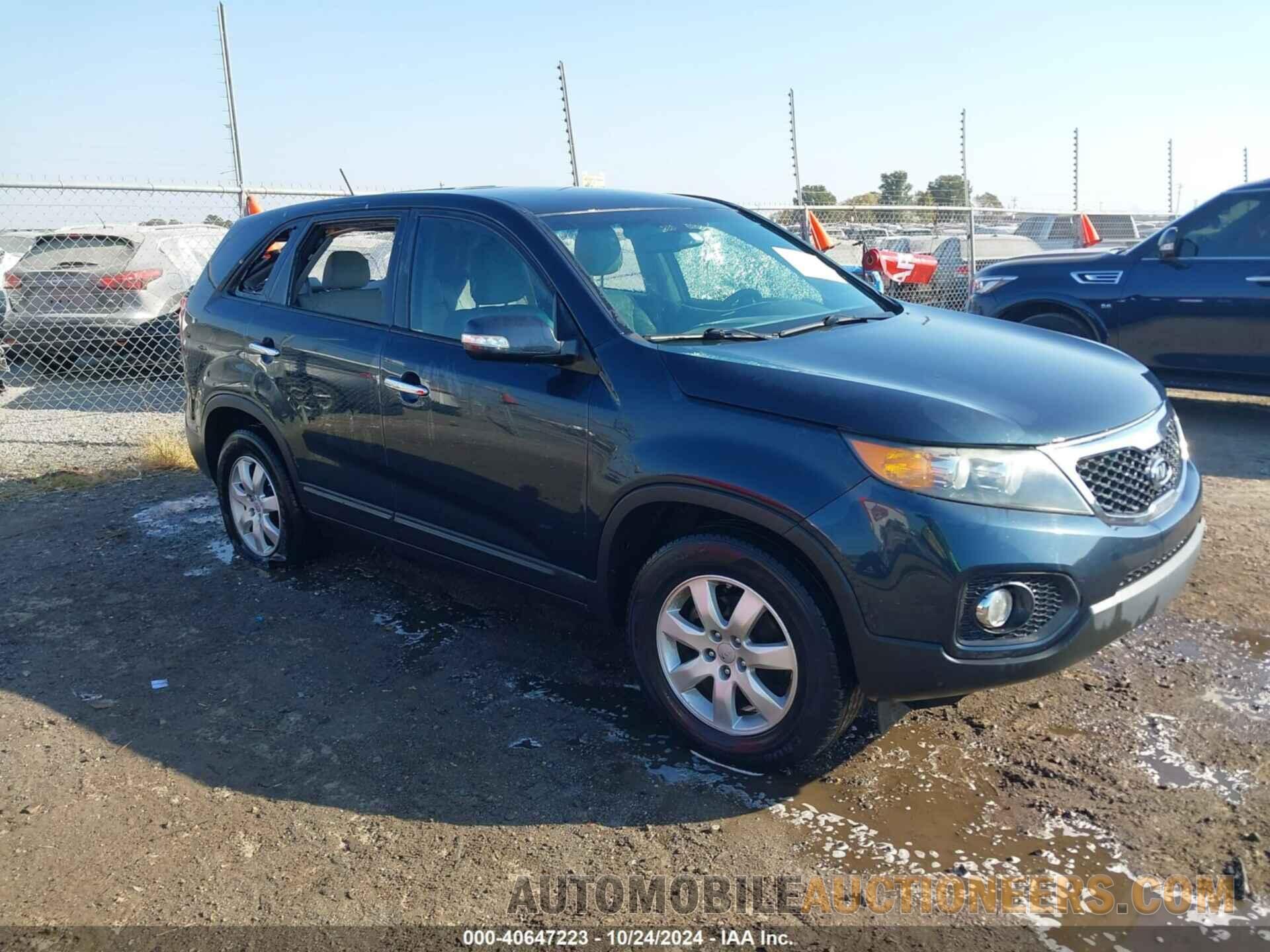 5XYKT3A15DG402718 KIA SORENTO 2013