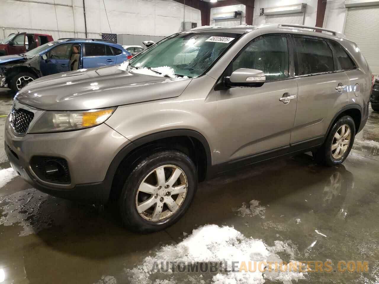 5XYKT3A16BG023398 KIA SORENTO 2011