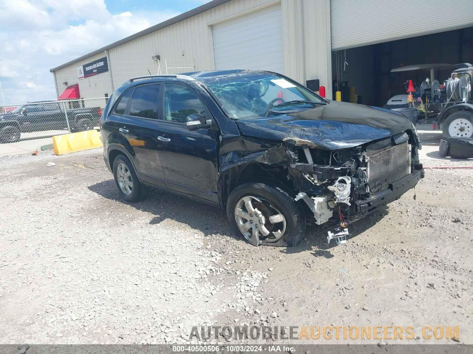 5XYKT3A17BG095081 KIA SORENTO 2011