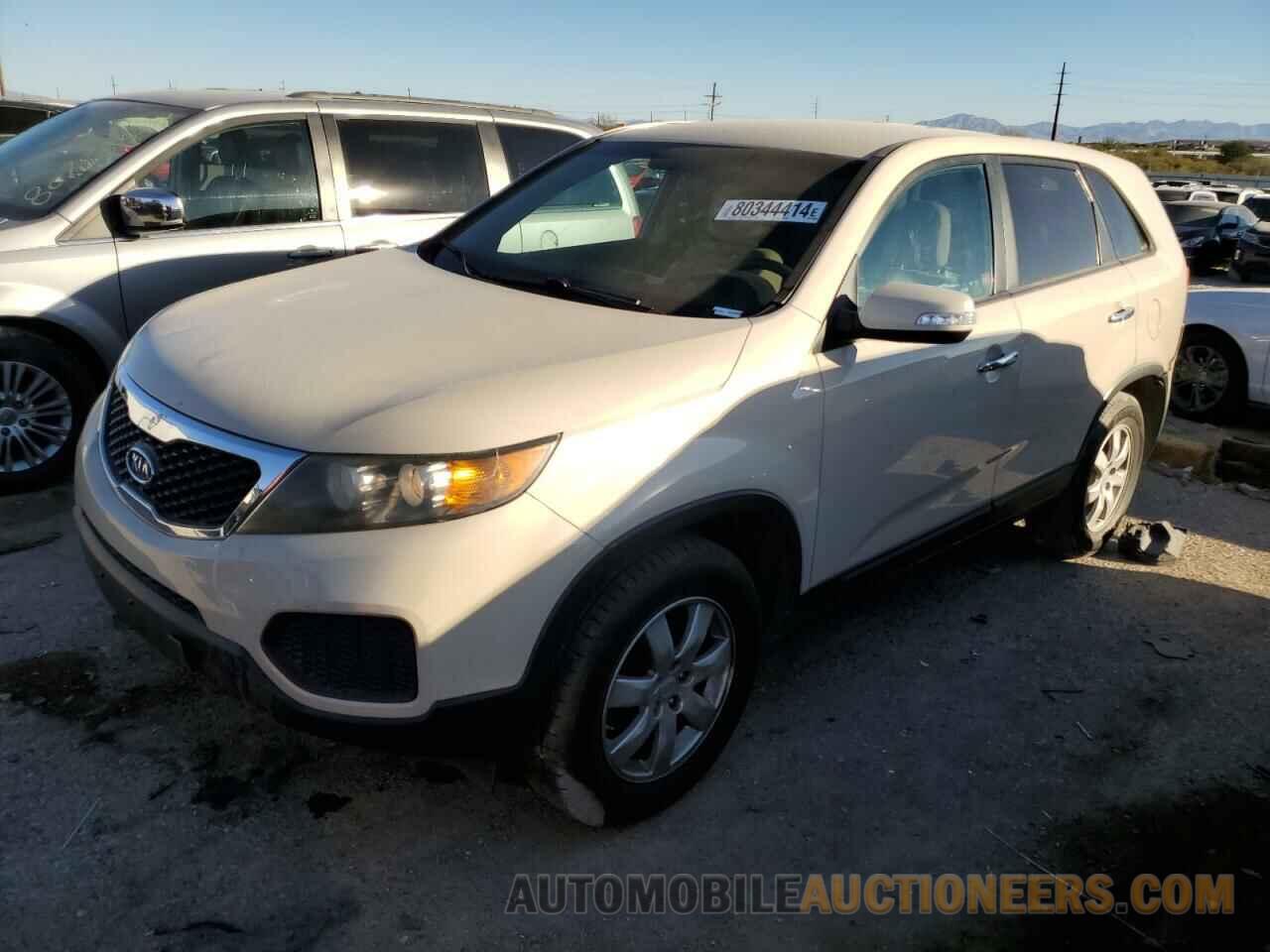 5XYKT3A19BG078119 KIA SORENTO 2011