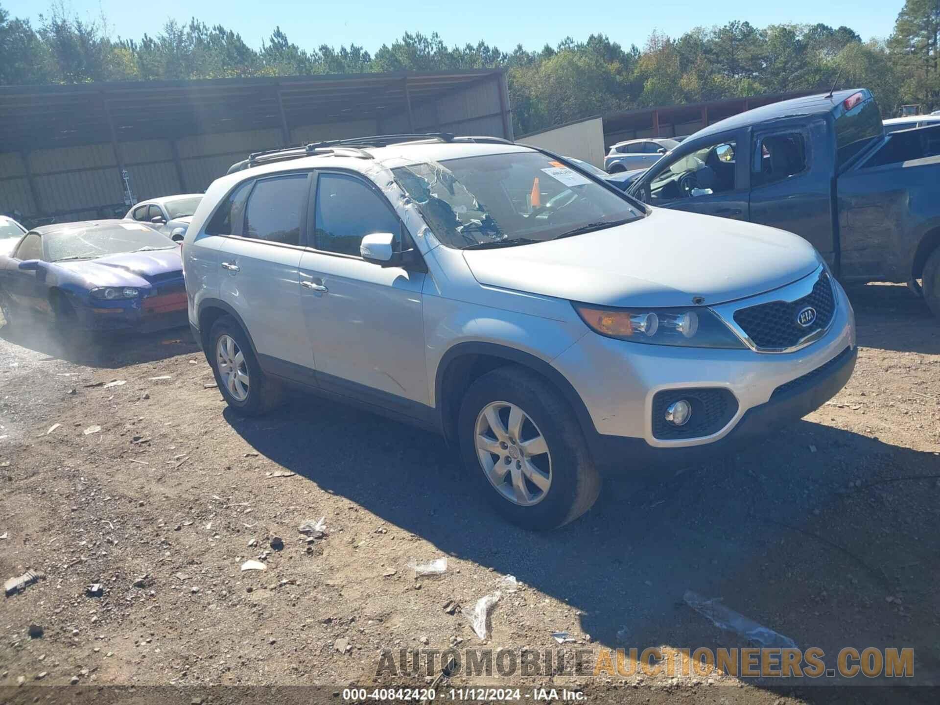 5XYKT3A60DG343282 KIA SORENTO 2013