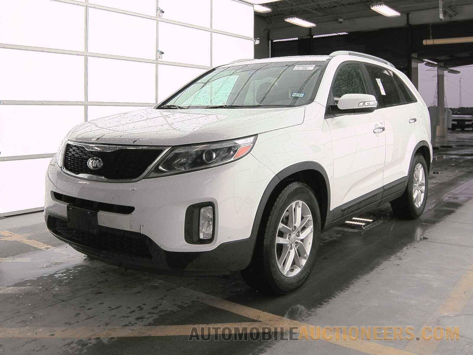 5XYKT3A60FG583662 Kia Sorento 2015