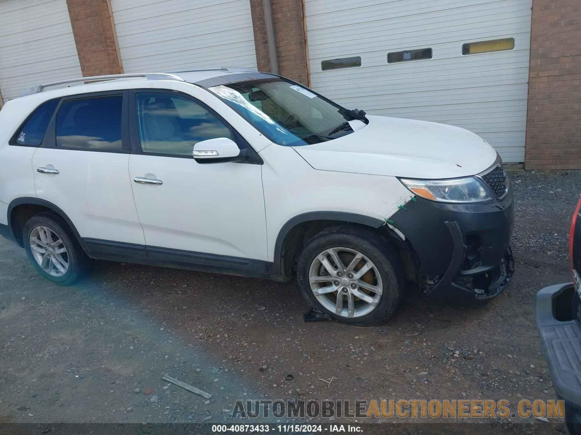 5XYKT3A61FG566949 KIA SORENTO 2015