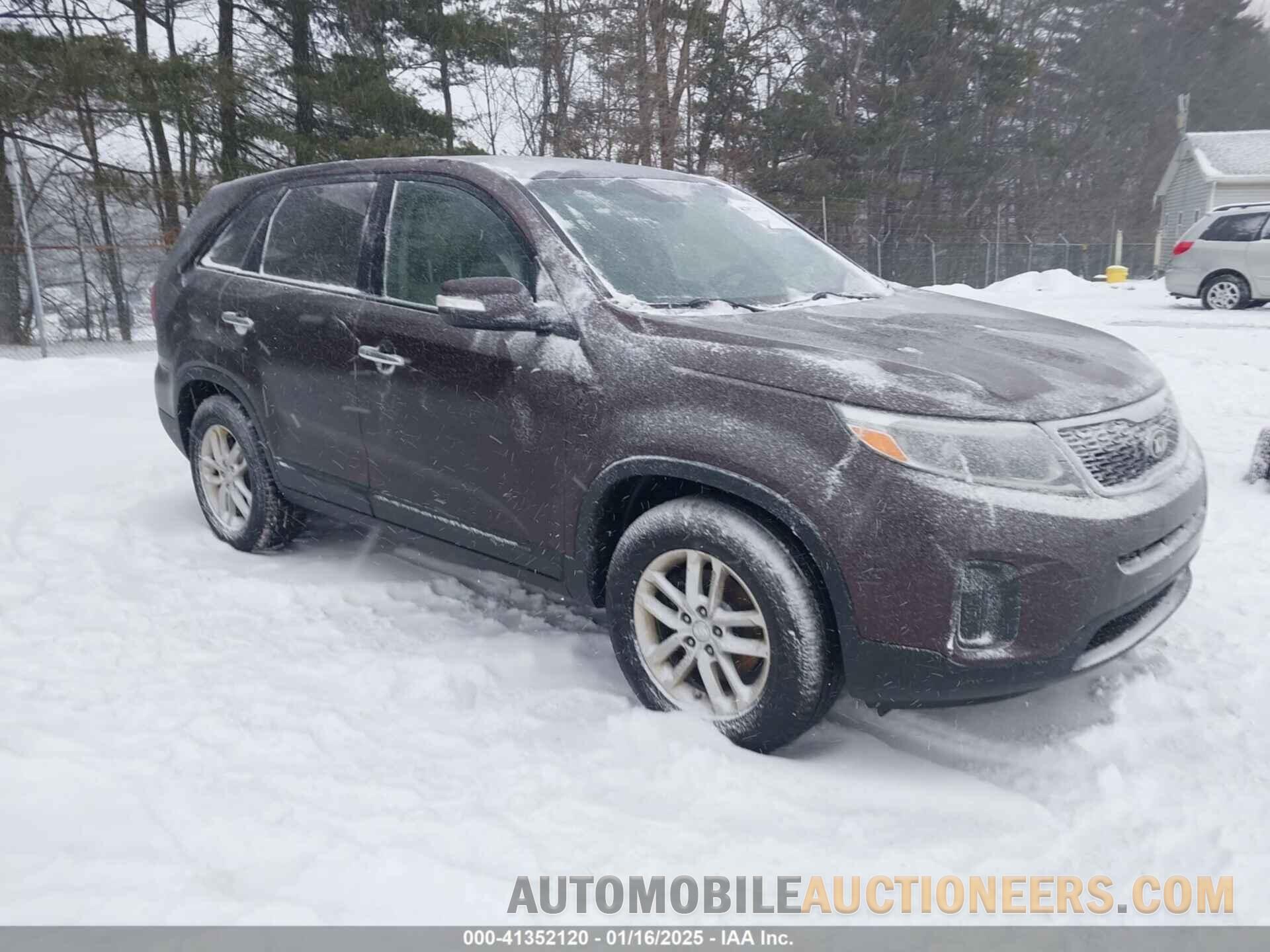 5XYKT3A61FG572783 KIA SORENTO 2015