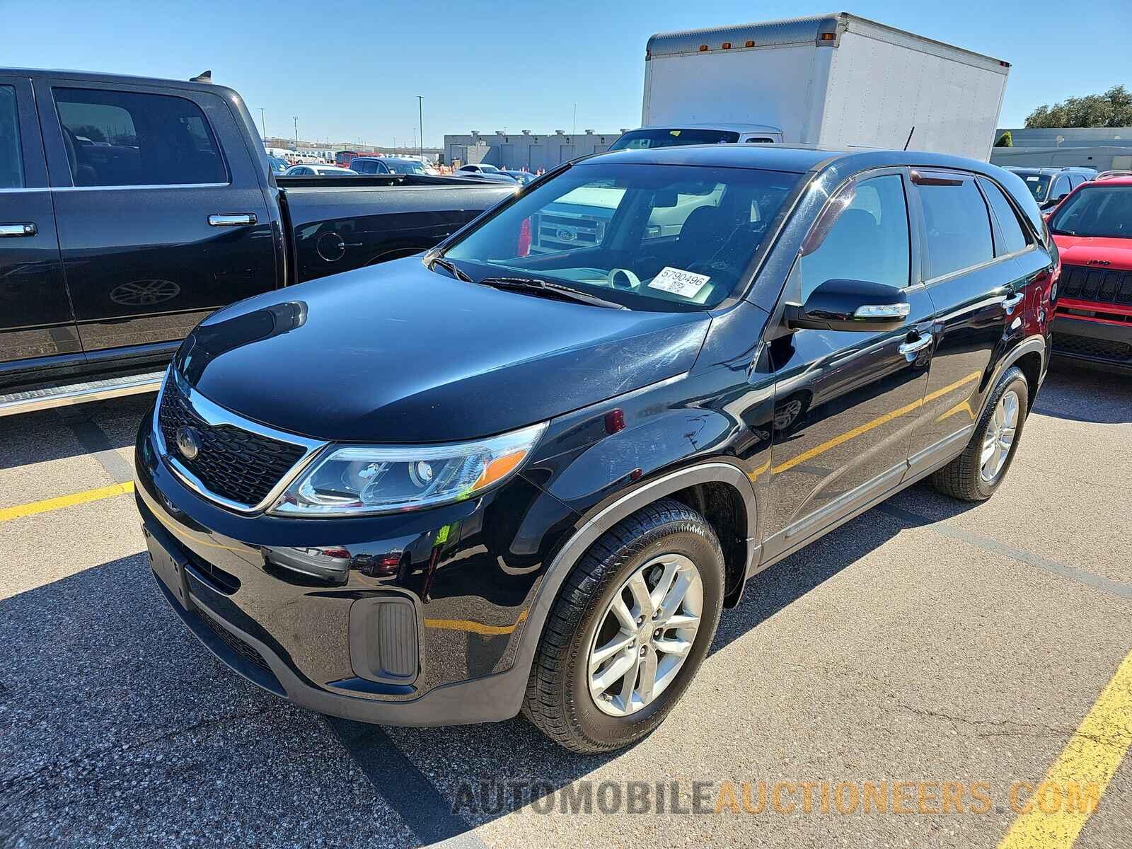 5XYKT3A61FG601067 Kia Sorento 2015