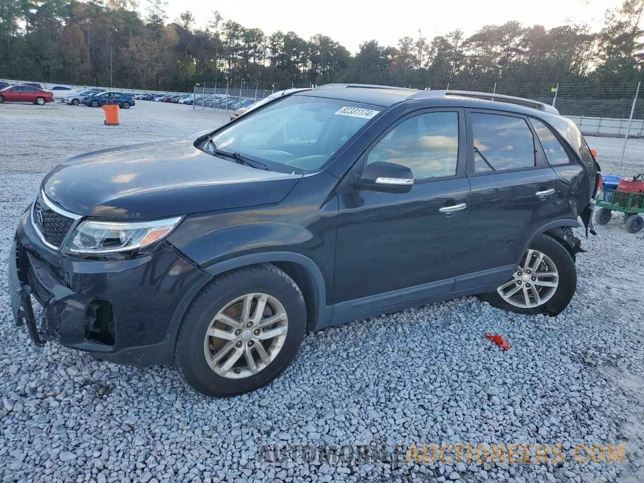 5XYKT3A61FG642766 KIA SORENTO 2015