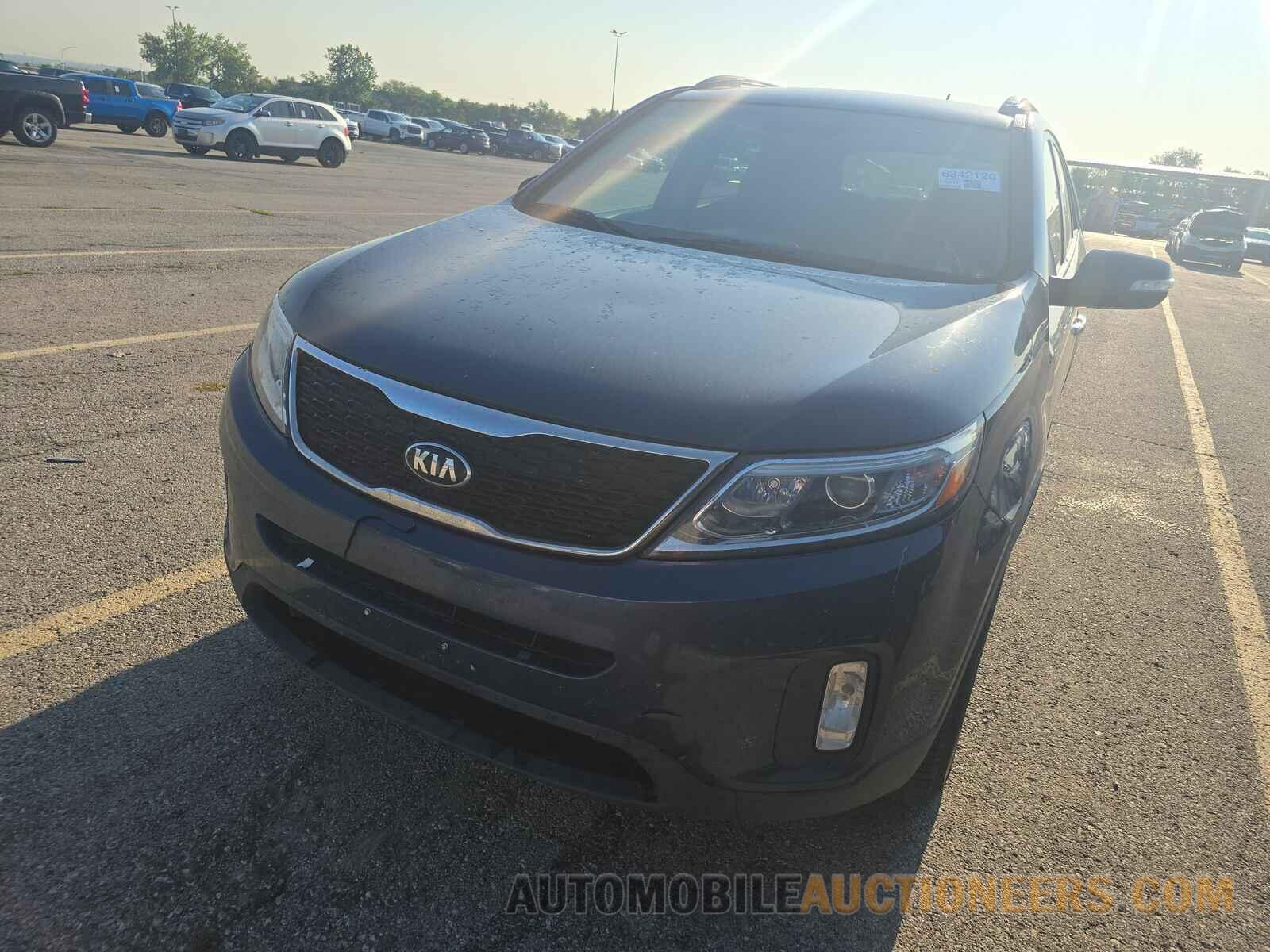 5XYKT3A62FG604866 Kia Sorento 2015