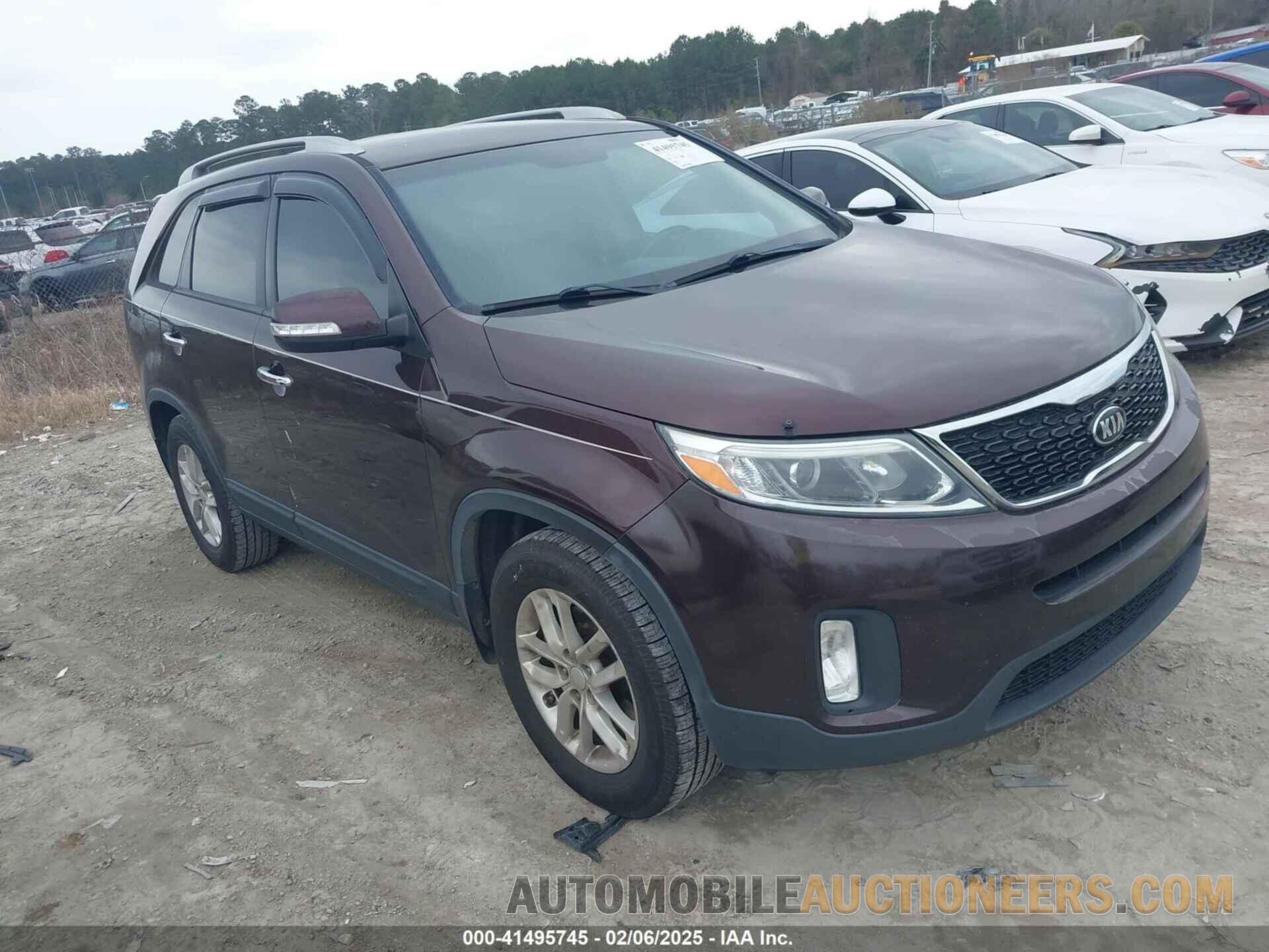 5XYKT3A62FG647720 KIA SORENTO 2015