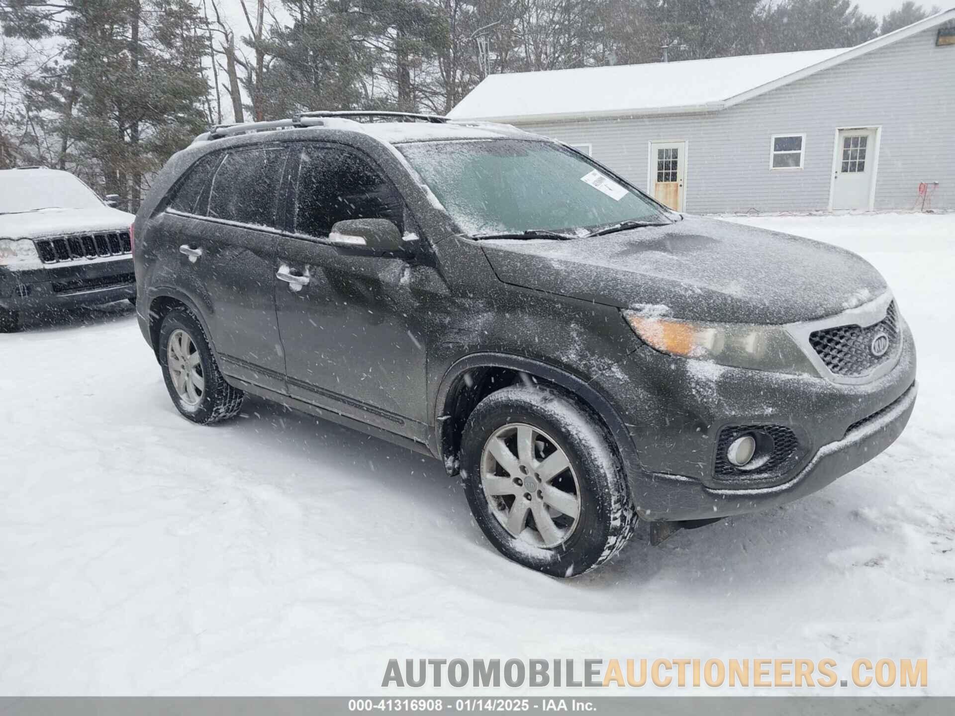 5XYKT3A63CG207162 KIA SORENTO 2012