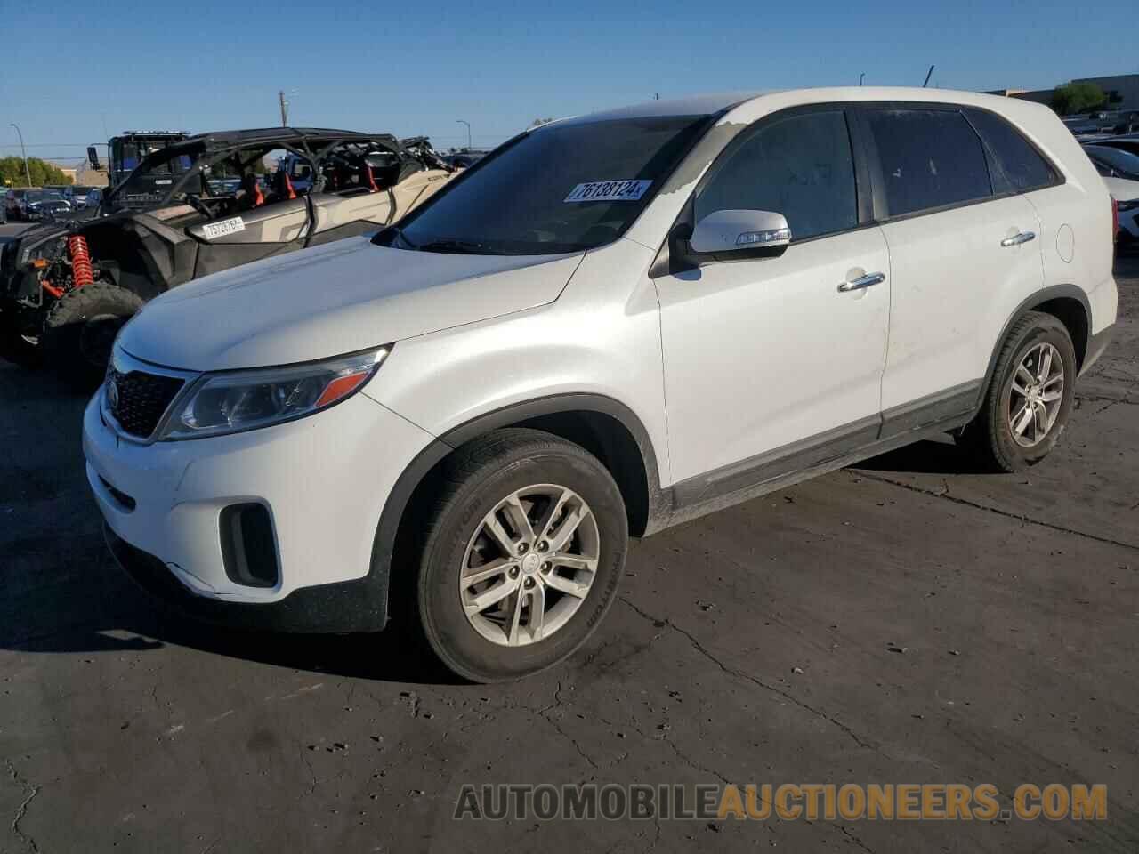 5XYKT3A63FG599905 KIA SORENTO 2015