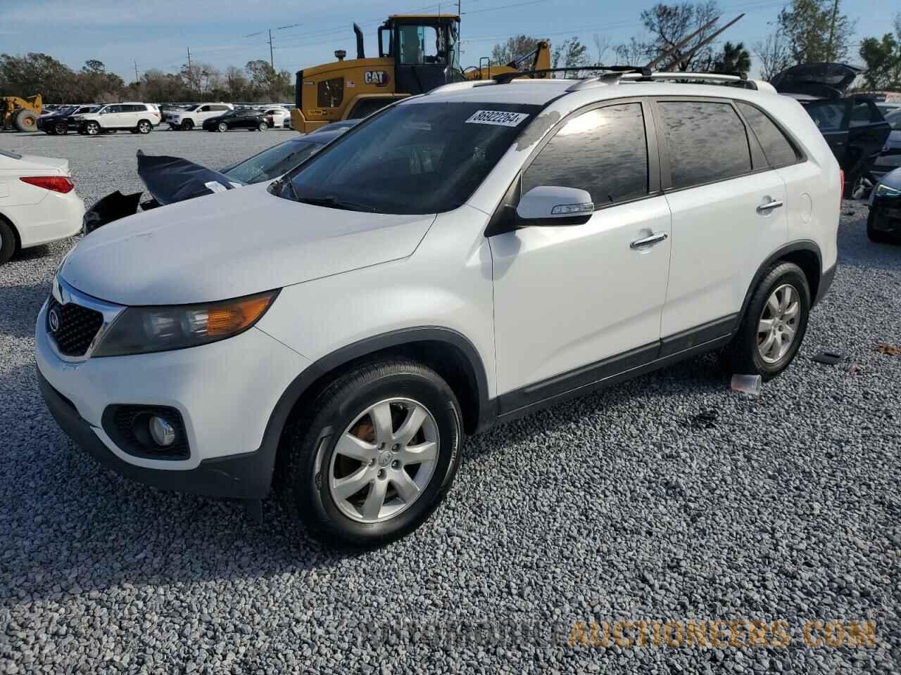 5XYKT3A64DG418212 KIA SORENTO 2013