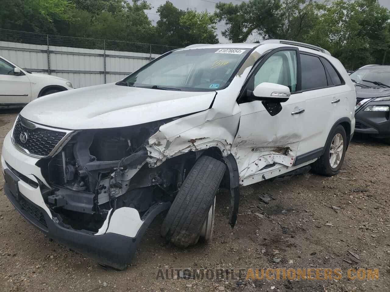 5XYKT3A64EG522748 KIA SORENTO 2014